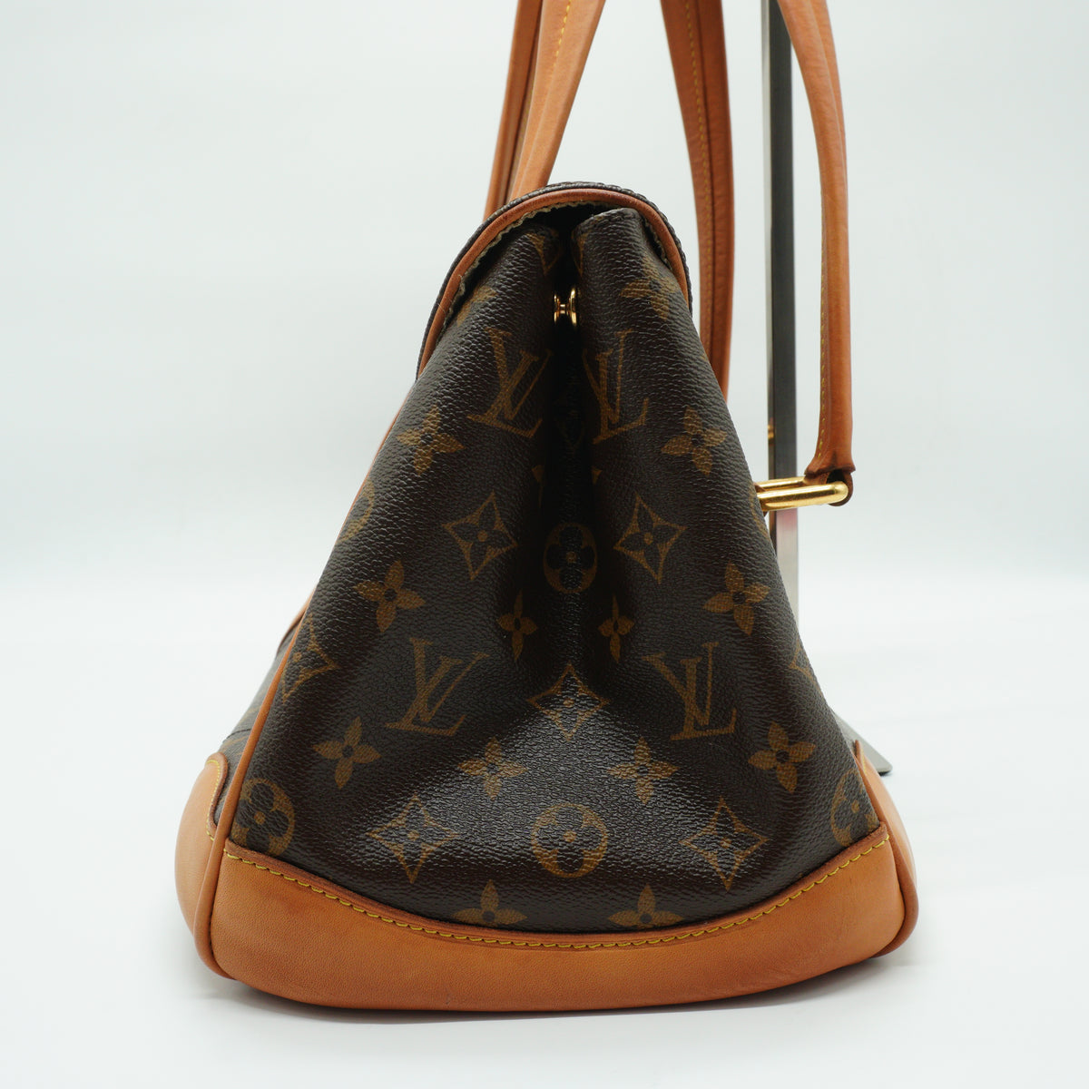Louis Vuitton	Beverly Monogram MM Bag GHW