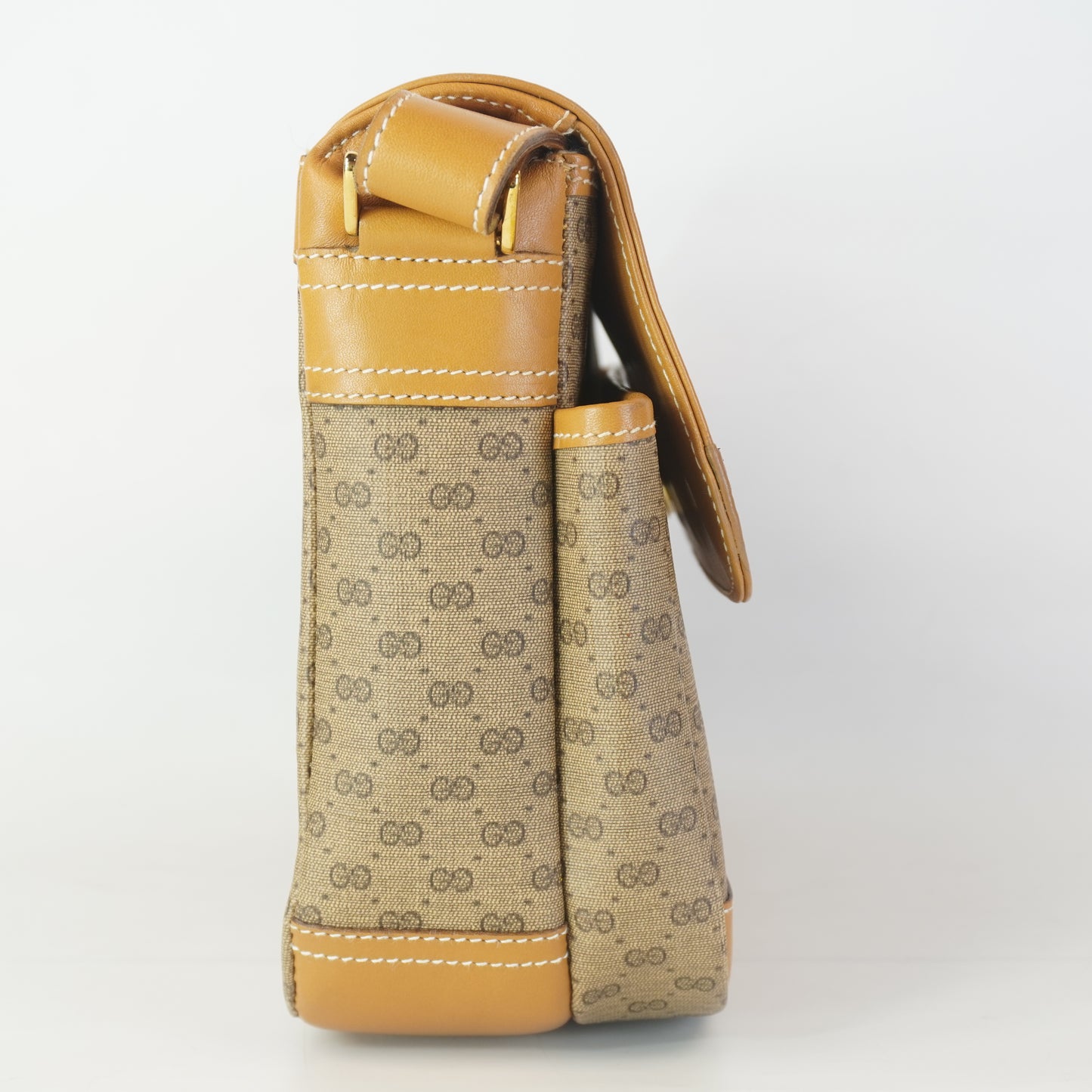 Gucci Micro GG Supreme Bag Small GHR
