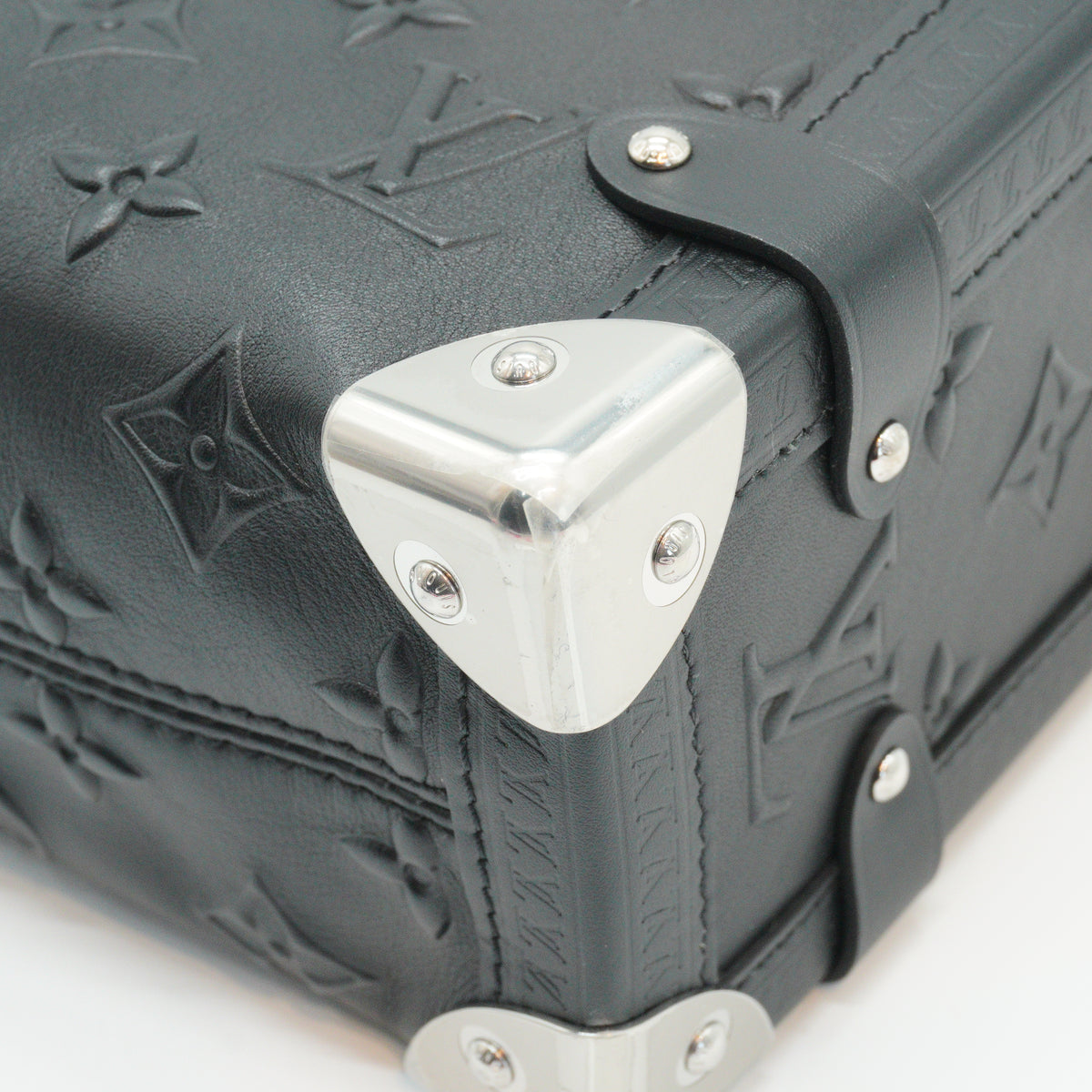 Louis Vuitton Side Trunk MM Black SHW