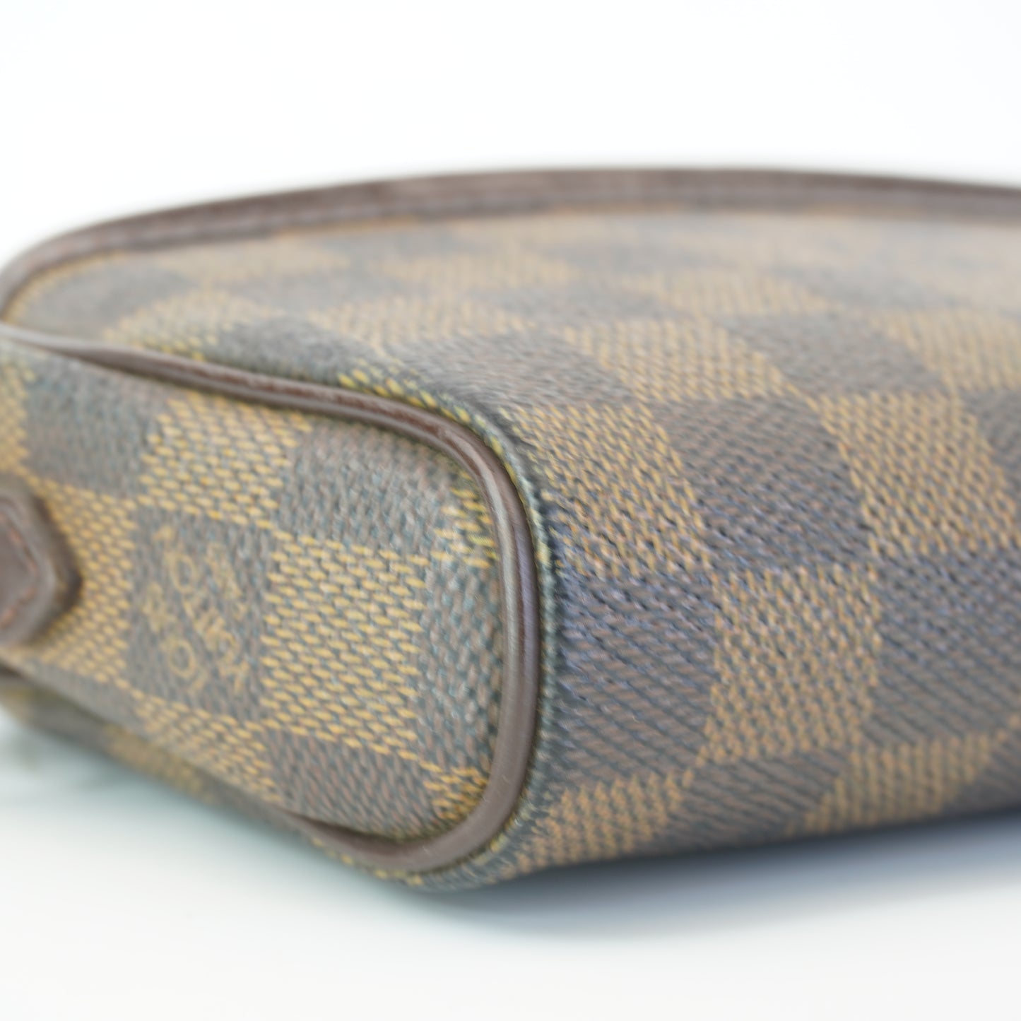 Louis Vuitton	Ipanema DE