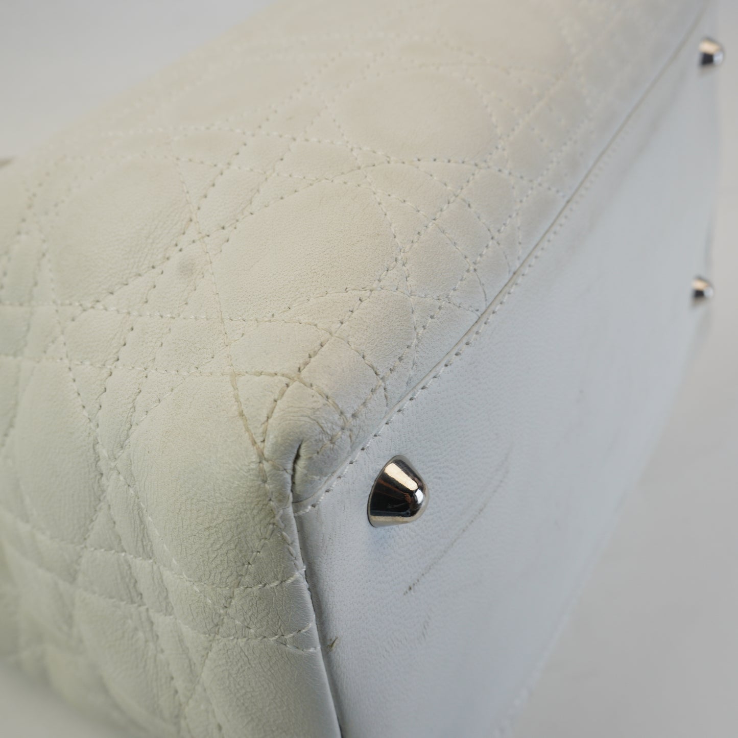 Dior	Lady Soft Tote White SHW