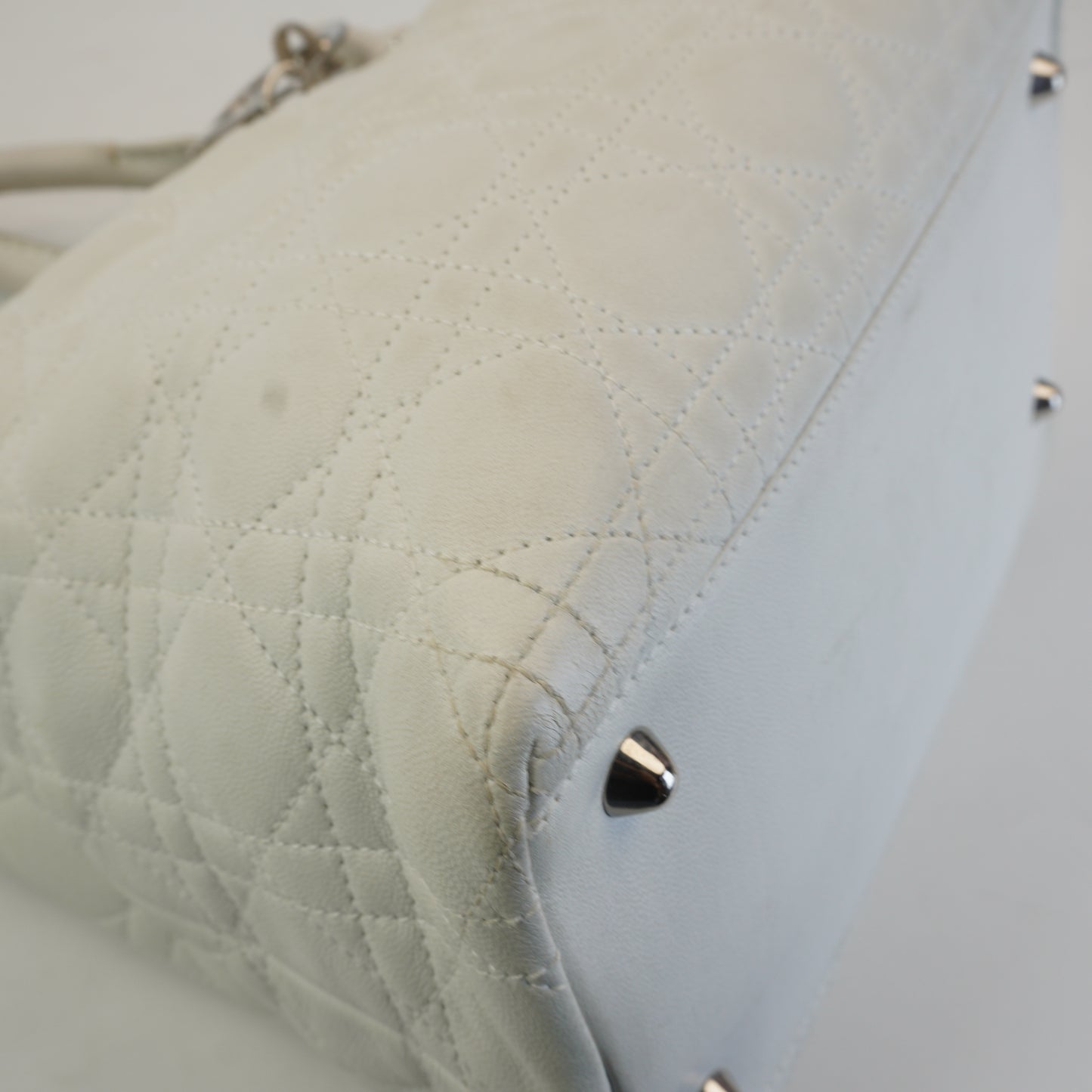 Dior	Lady Soft Tote White SHW