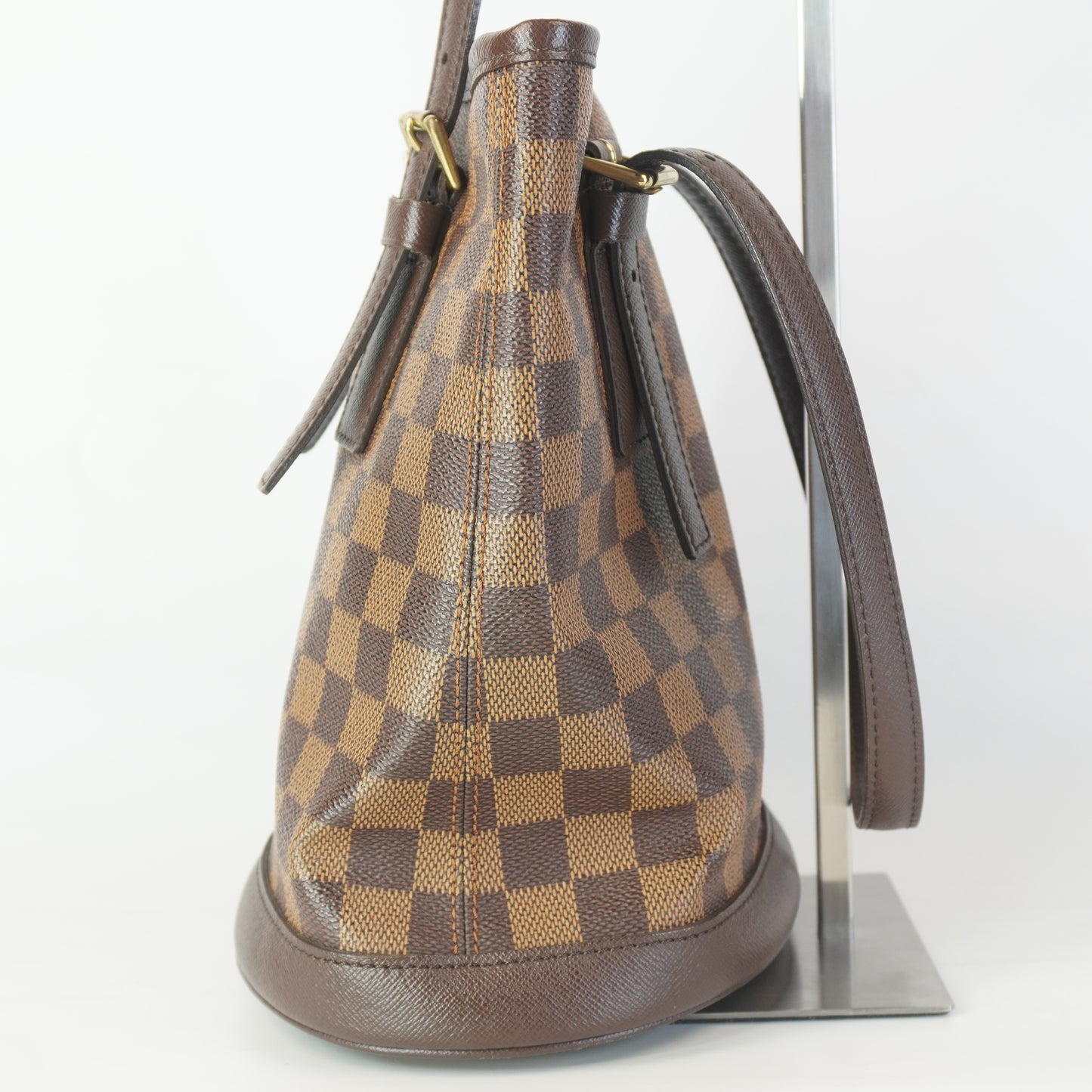 Louis Vuitton	Marais Bucket Bag Damier Ebene