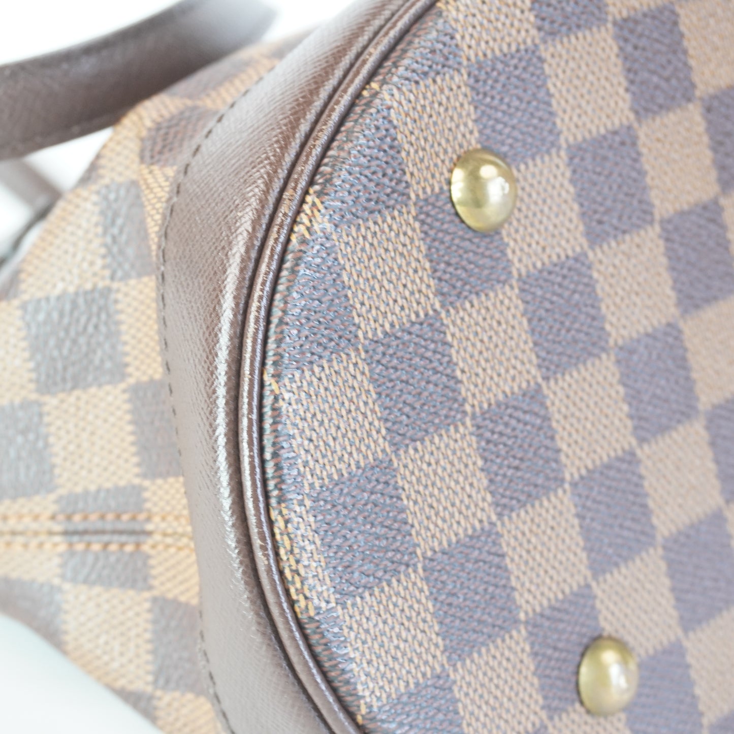 Louis Vuitton	Marais Bucket Bag Damier Ebene