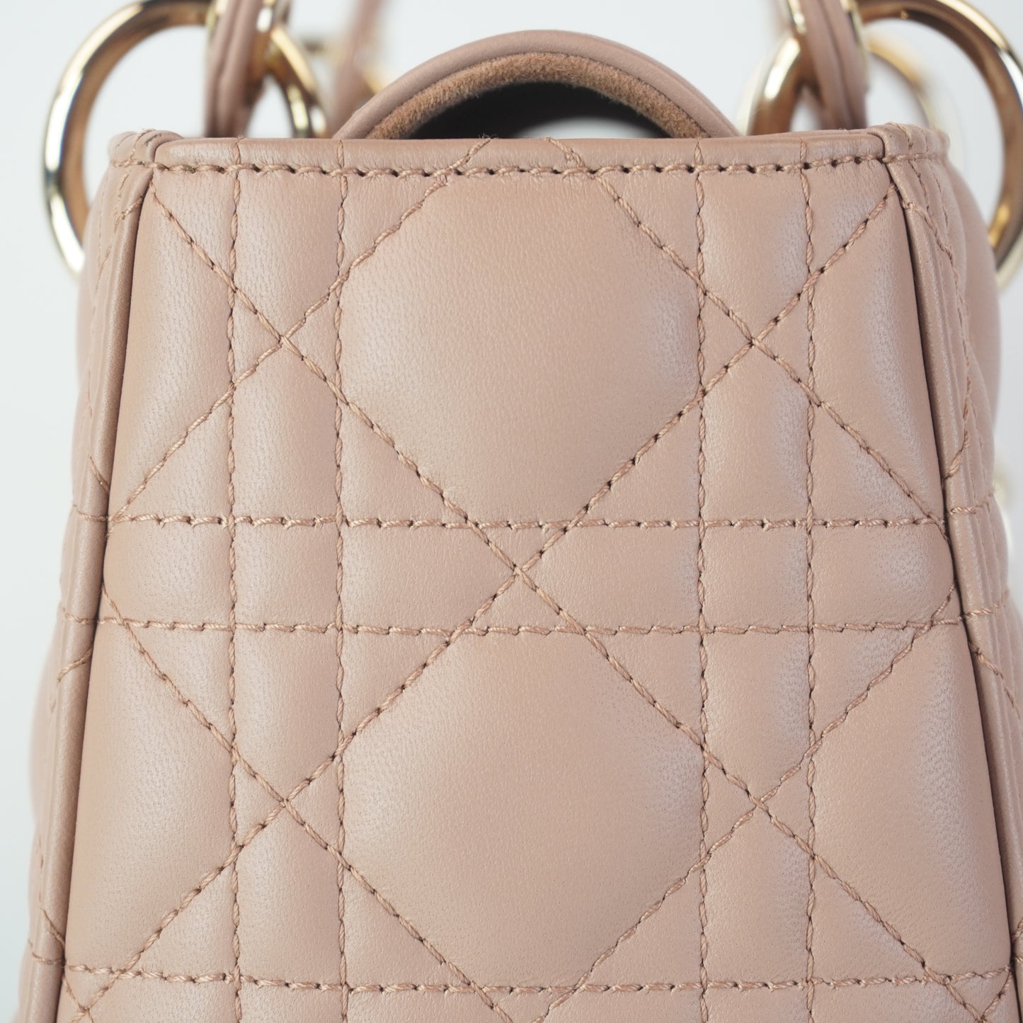 Dior	Lady Dior Medium Pink GHW Small