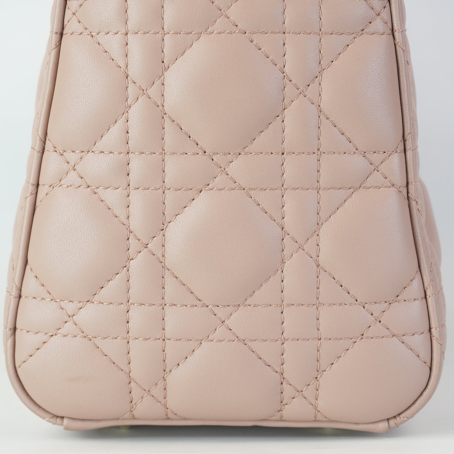 Dior	Lady Dior Medium Pink GHW Small