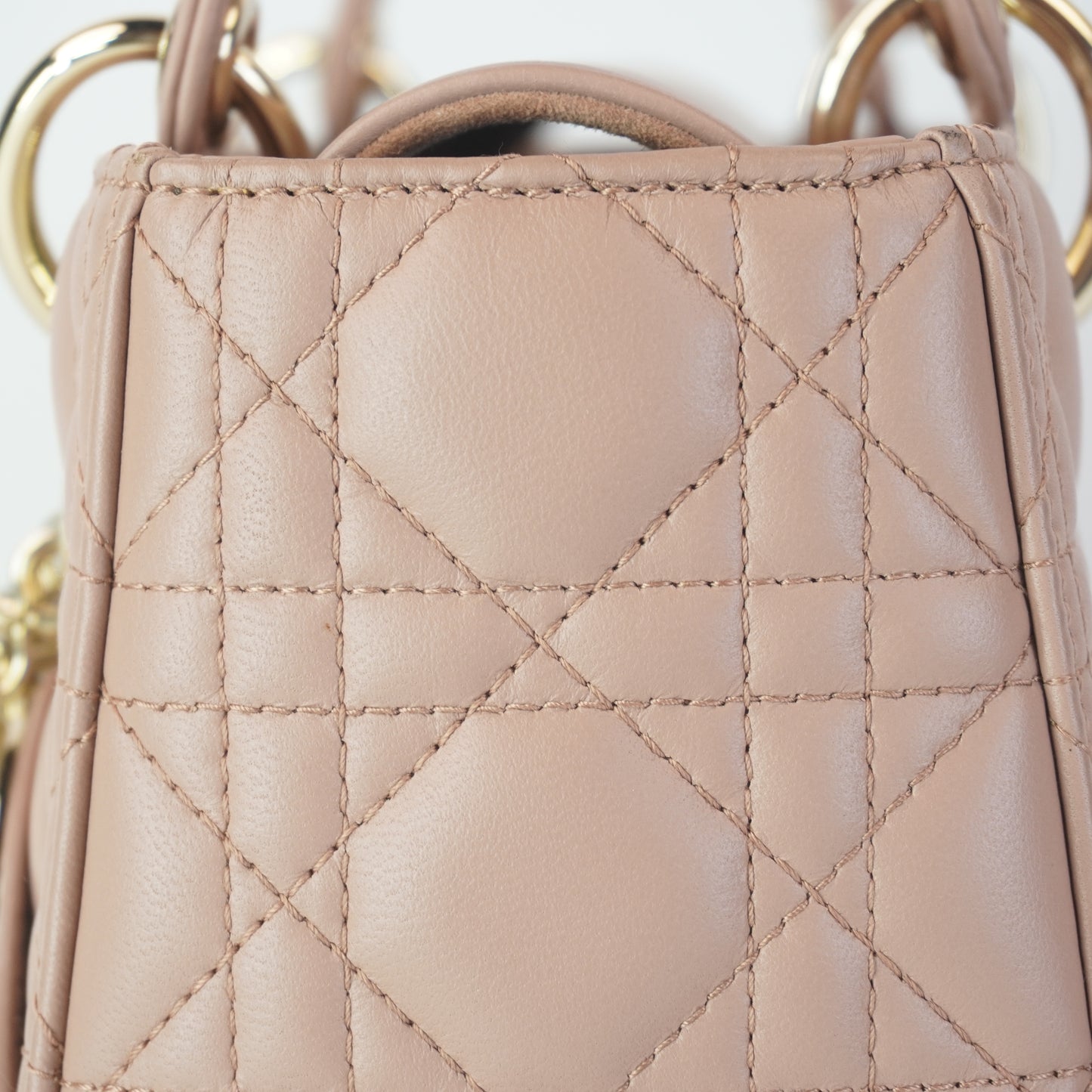 Dior	Lady Dior Medium Pink GHW Small