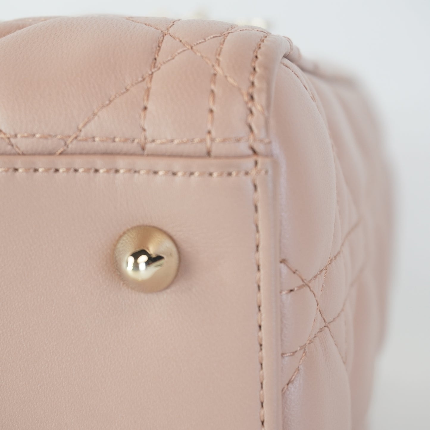 Dior	Lady Dior Medium Pink GHW Small