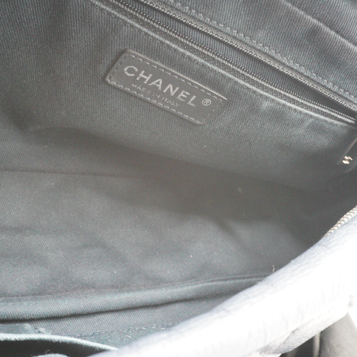 Chanel	Casual Journey Flap Lambskin Large Blue SHW