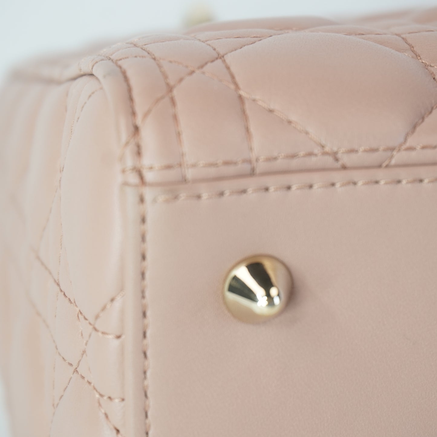 Dior	Lady Dior Medium Pink GHW Small