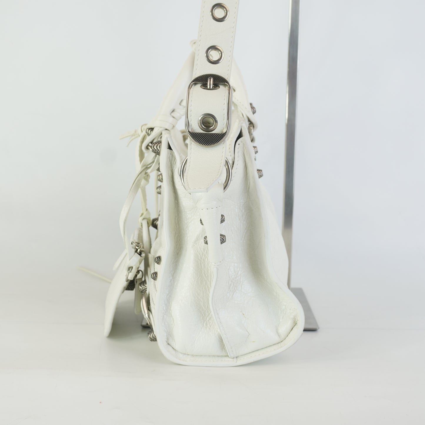 Balenciaga Neo Cagole Handbag SHW Medium