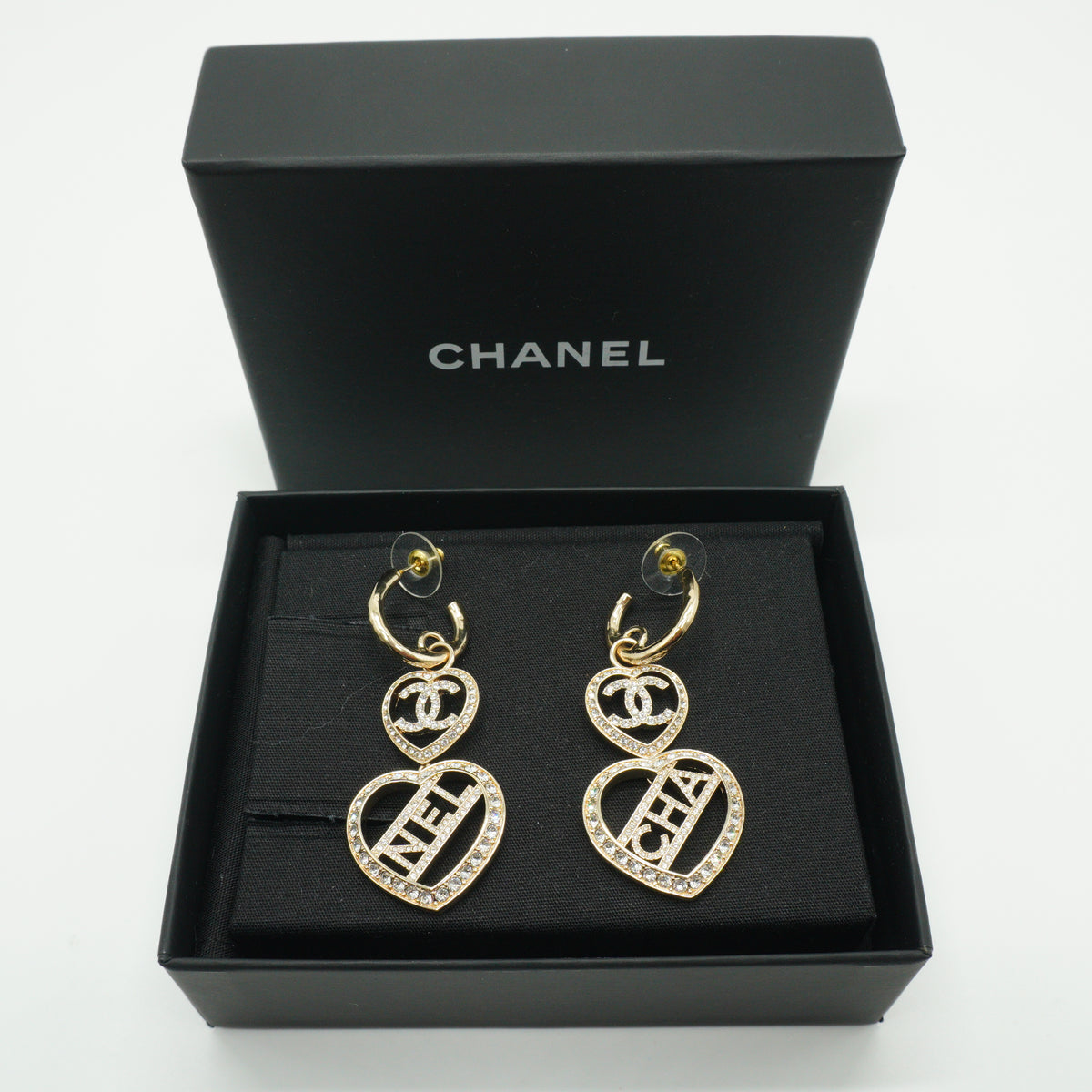 Chanel Strass CC Heart Pendant Drop Earrings