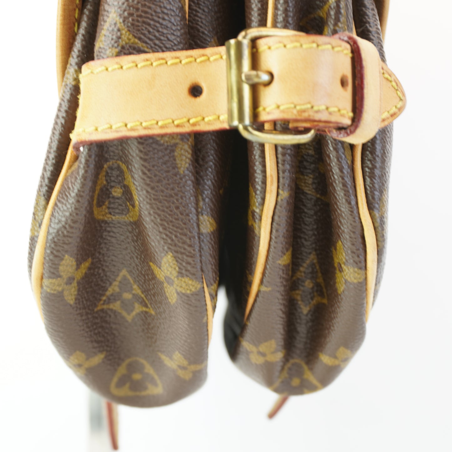 Louis Vuitton	Saumar