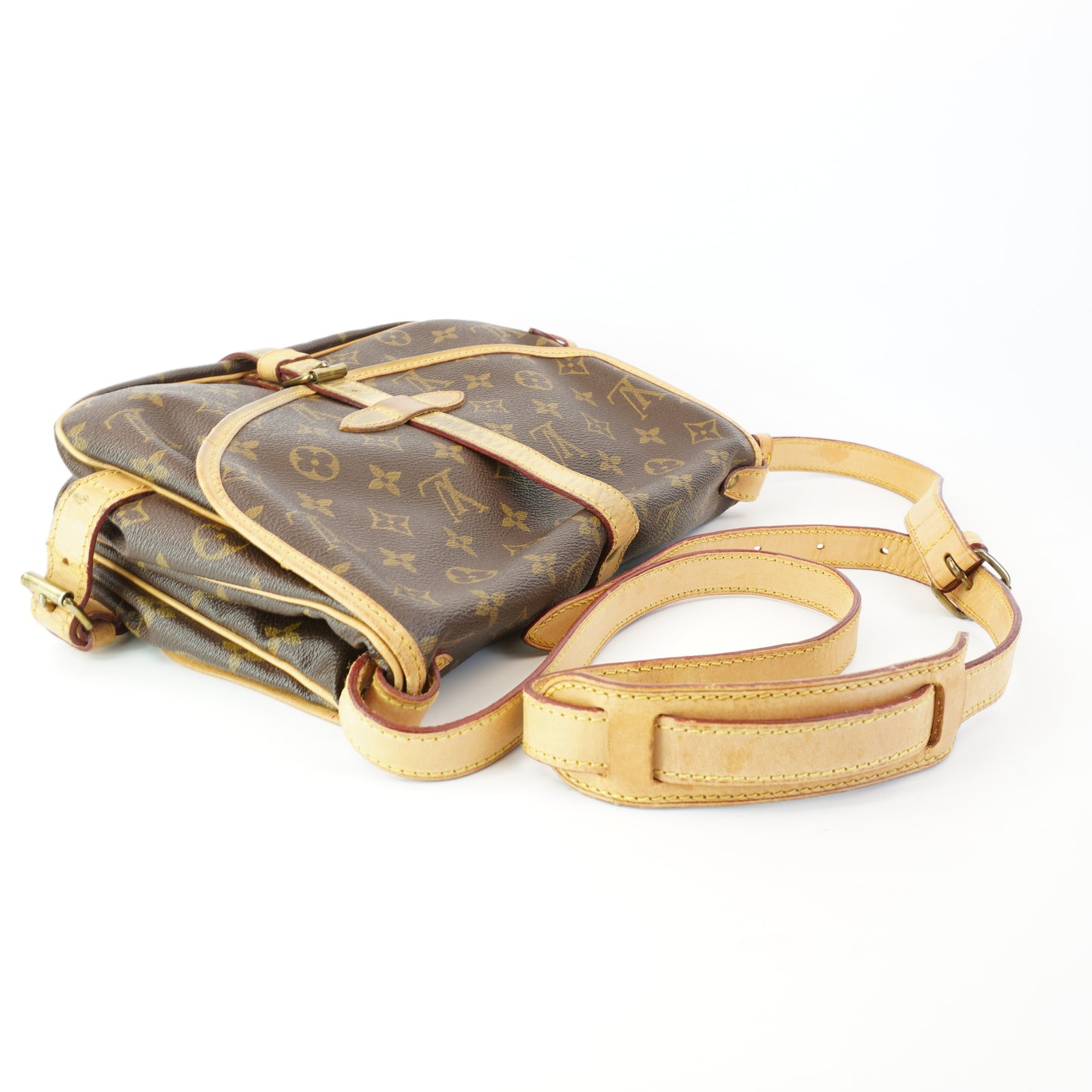 Louis Vuitton	Saumar