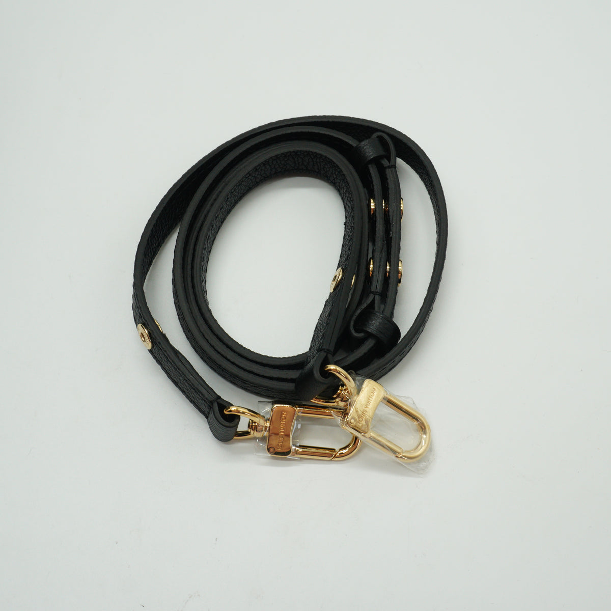 Louis Vuitton	NeoNoe Monogram Empreinte MM Black GHW