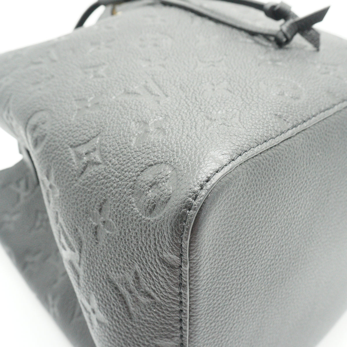 Louis Vuitton	NeoNoe Monogram Empreinte MM Black GHW
