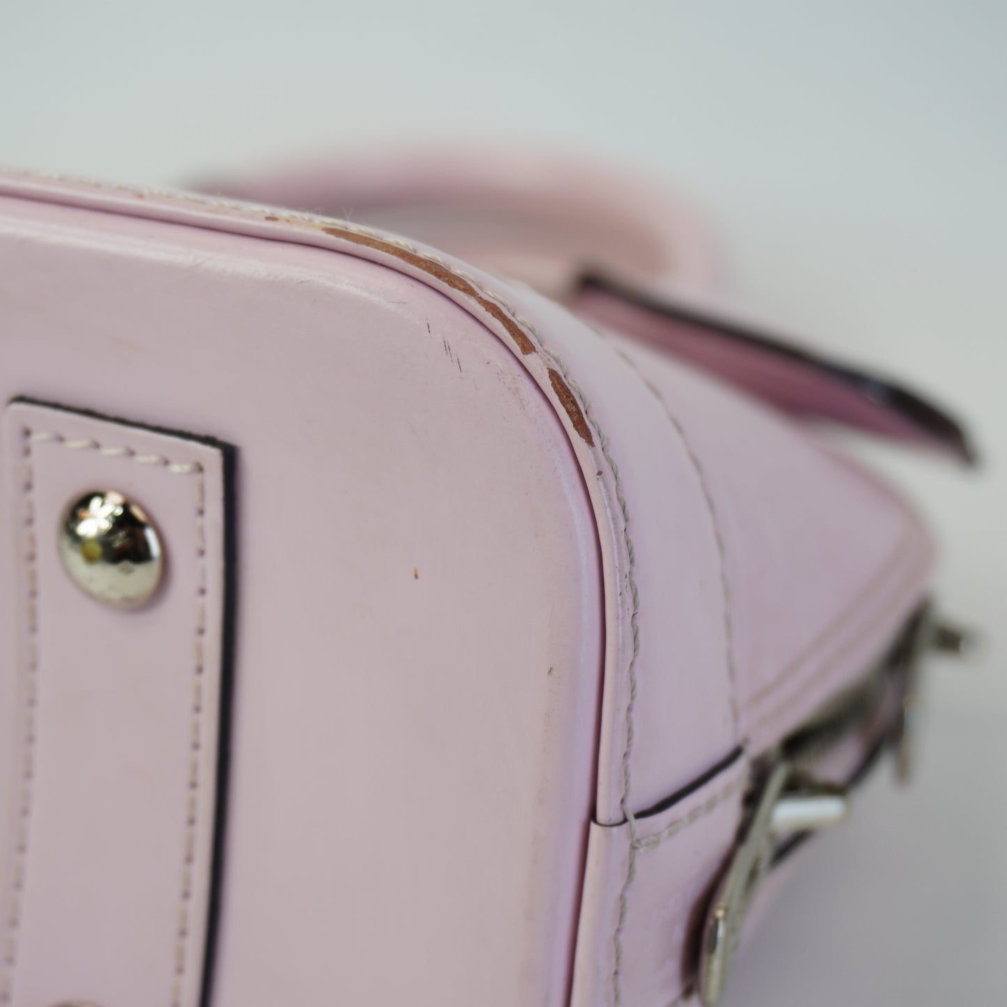 Louis Vuitton	Alma BB Rose Ballerine SHW