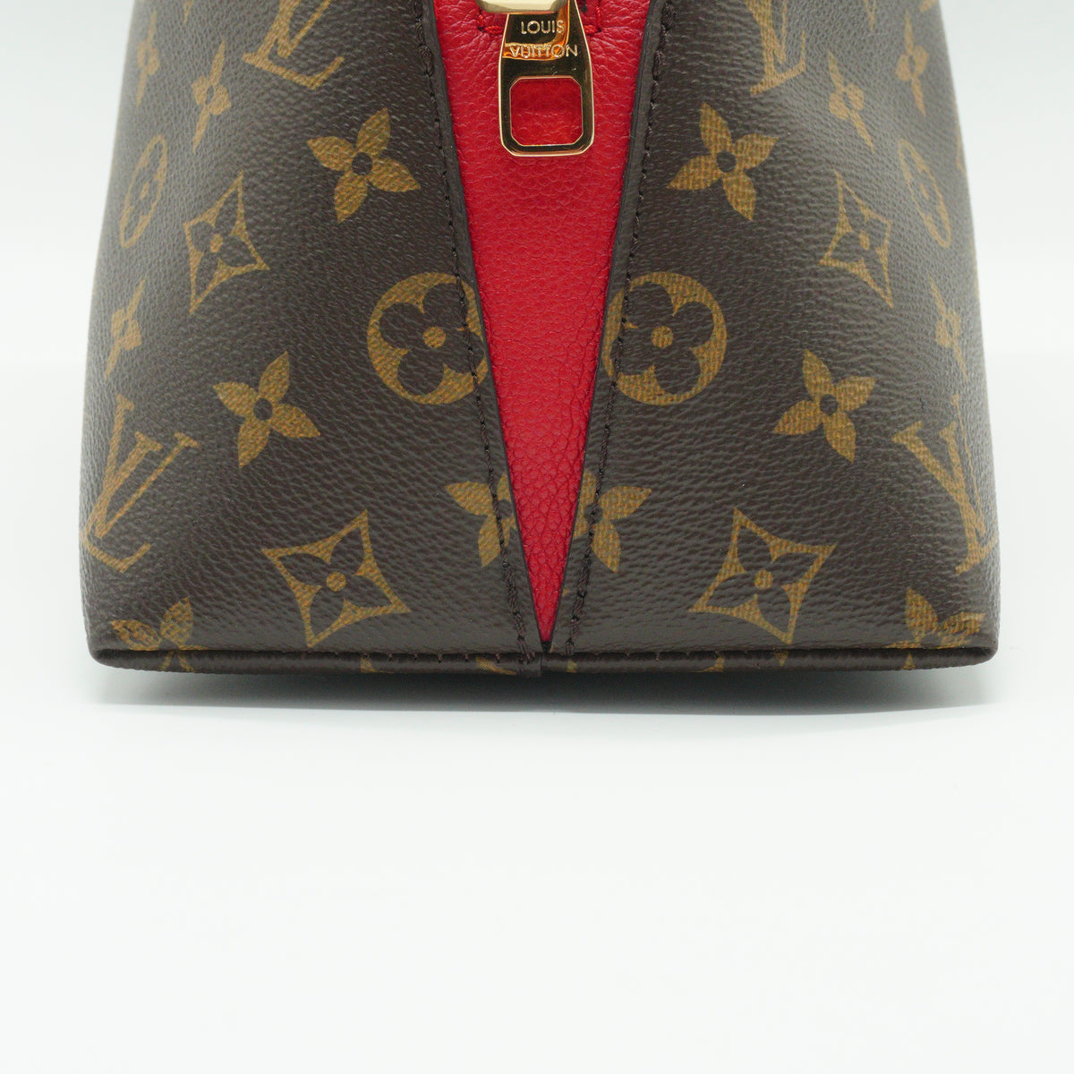 Louis Vuitton	Alma BNB Medium Handbag Monogram Red Trims GHW