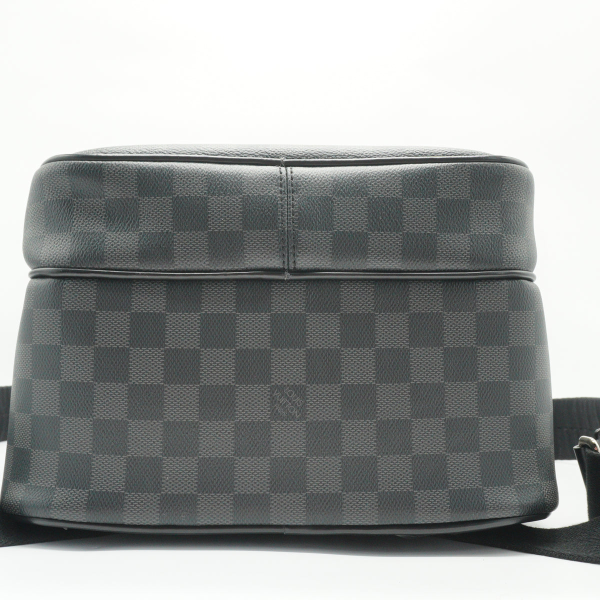 Louis Vuitton	Michael Damier Graphite Large Backpack Black Gray SHW