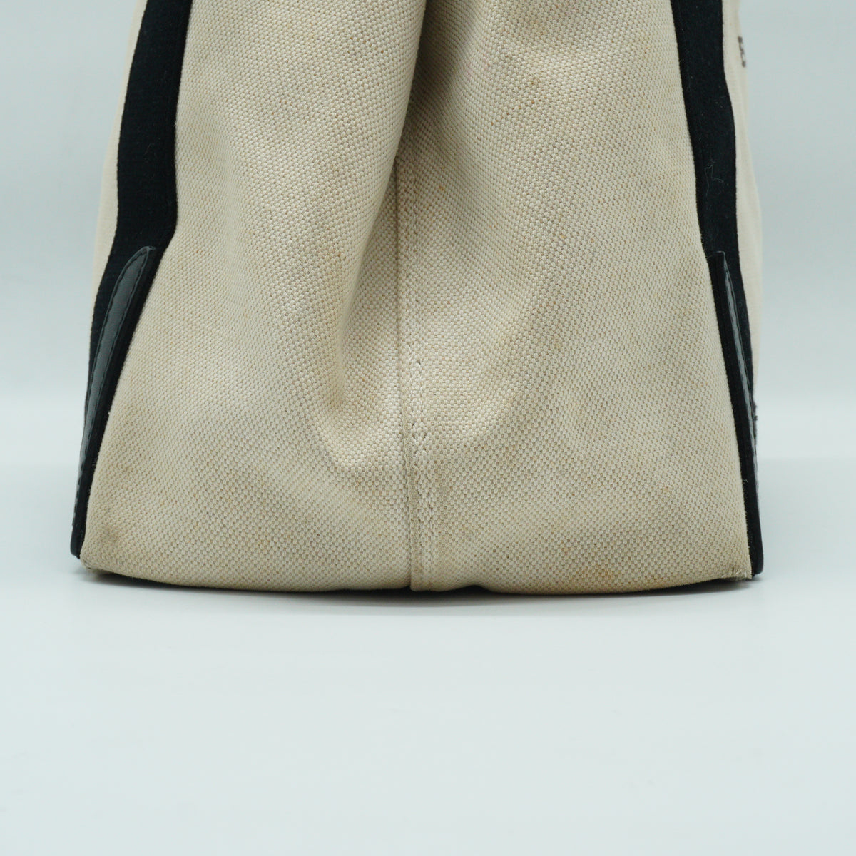 Balenciaga	Cabas Tote Black white Medium SHW