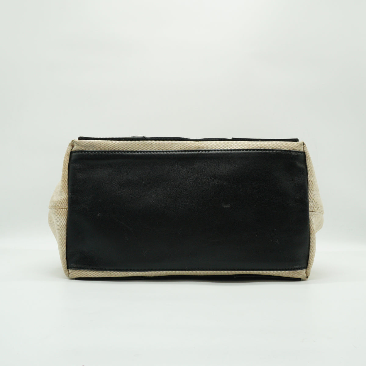 Balenciaga	Cabas Tote Black white Medium SHW