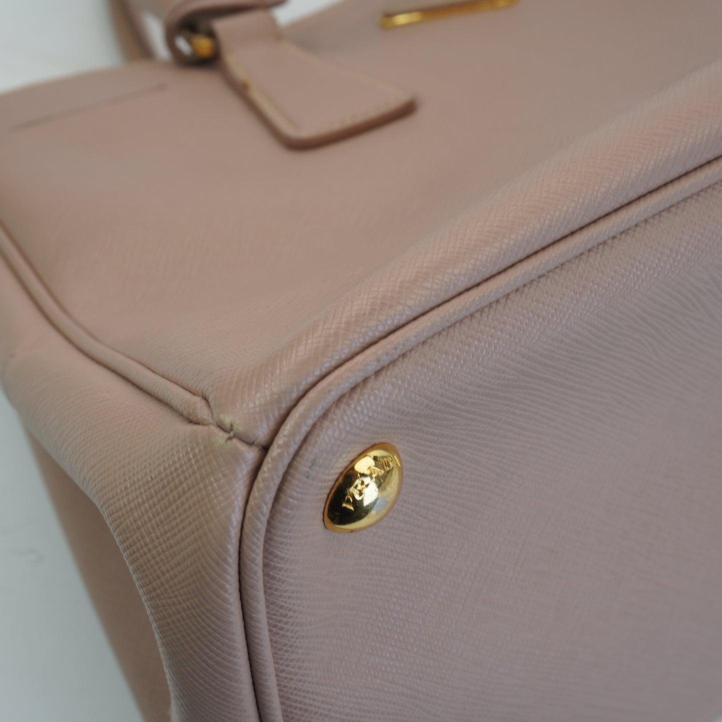 Prada Beige Saffiano GHW Medium