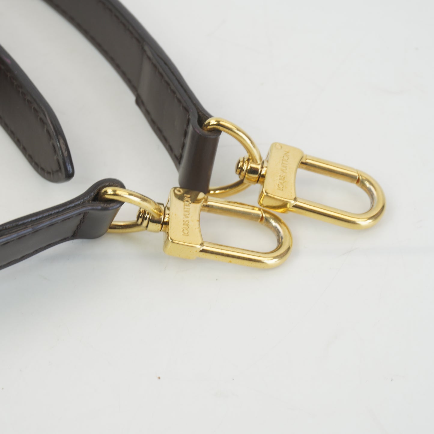Louis Vuitton	Speedy Bando 30 GHW
