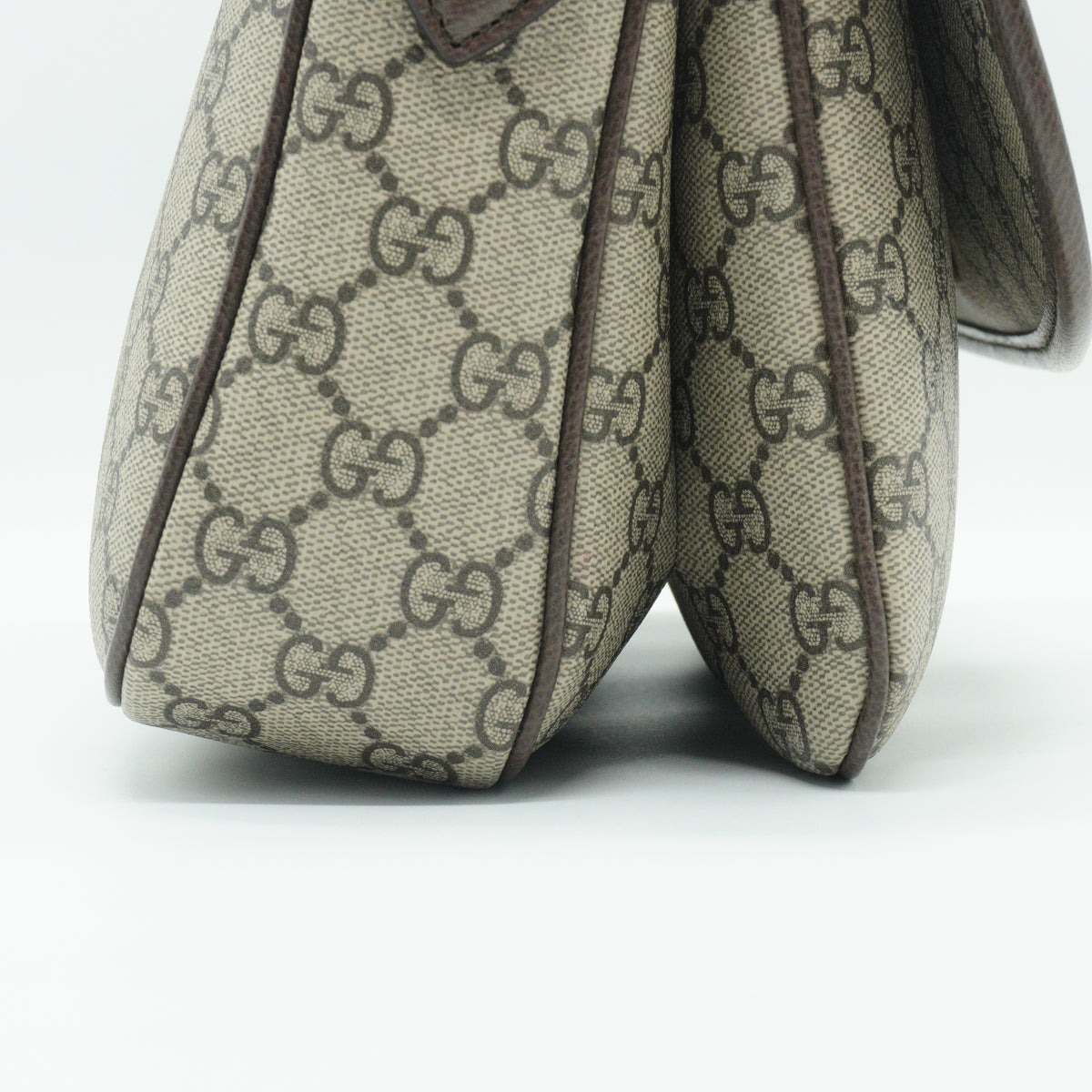 Gucci	Ophidia Medium Top Handle Beige SHW