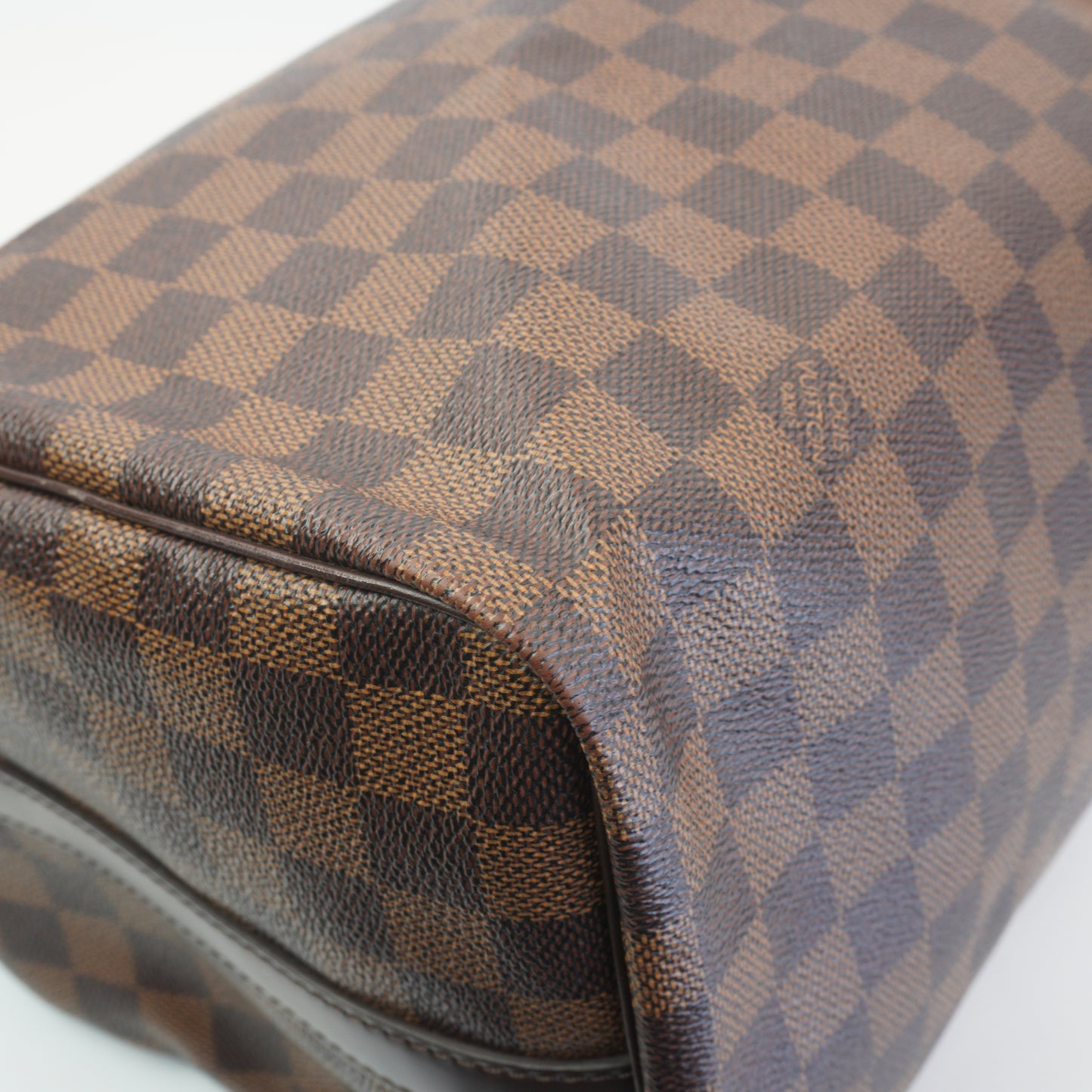 Louis Vuitton	Speedy Bando 30 GHW