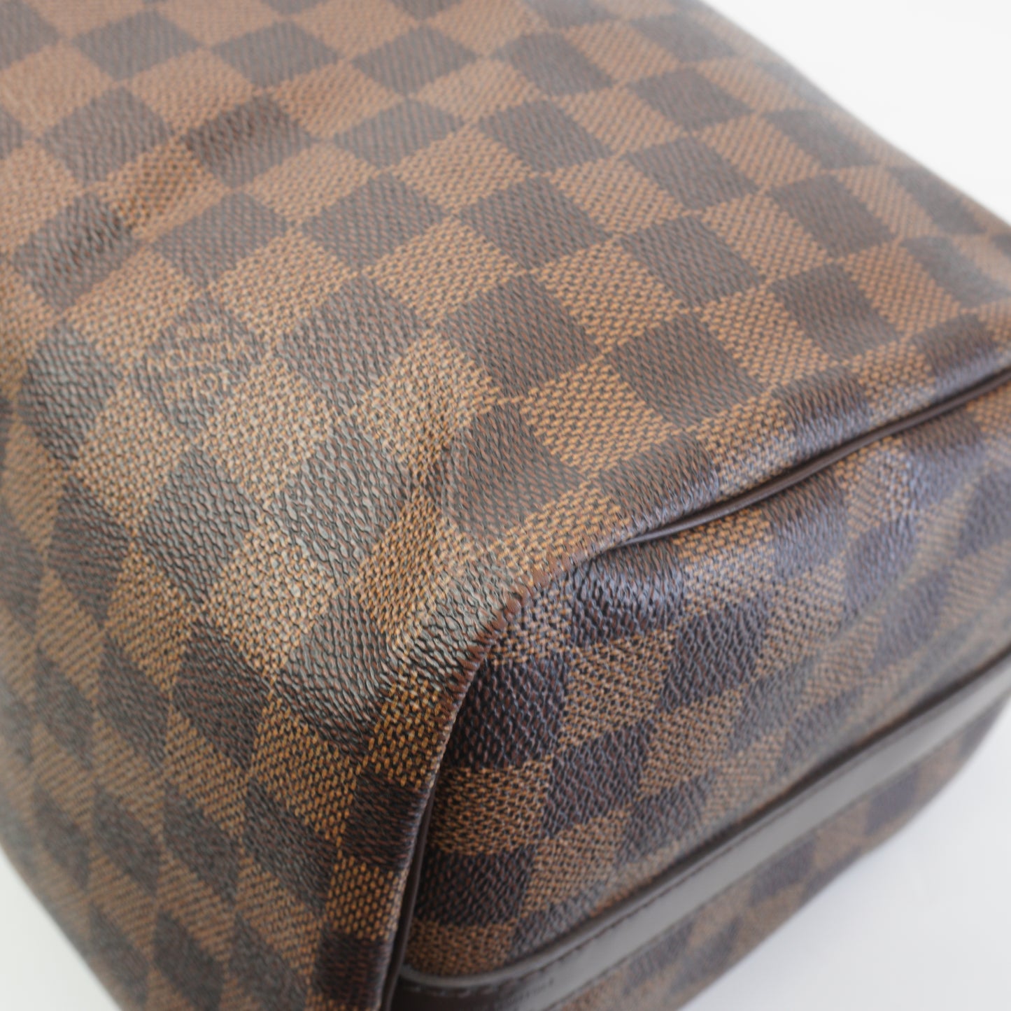 Louis Vuitton	Speedy Bando 30 GHW