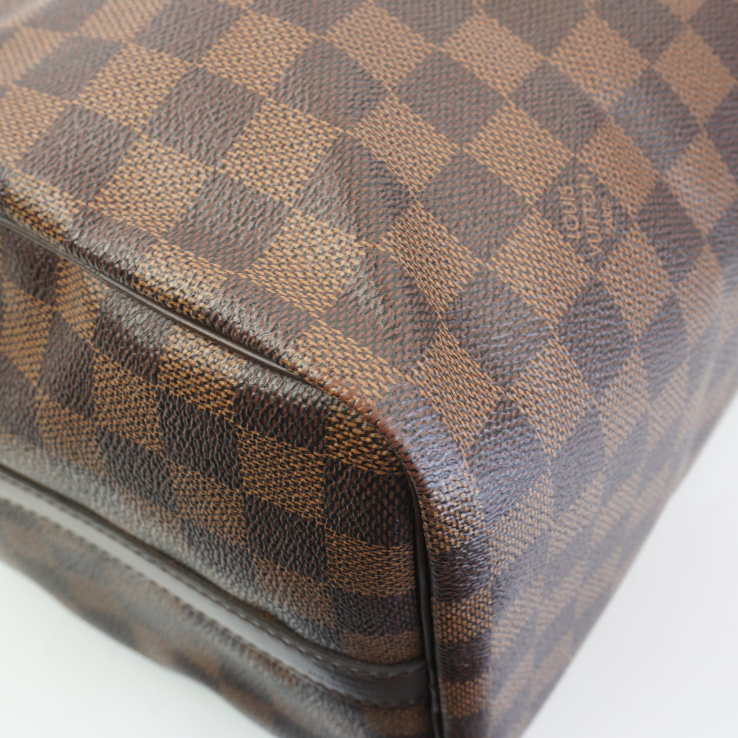 Louis Vuitton	Speedy Bando 30 GHW