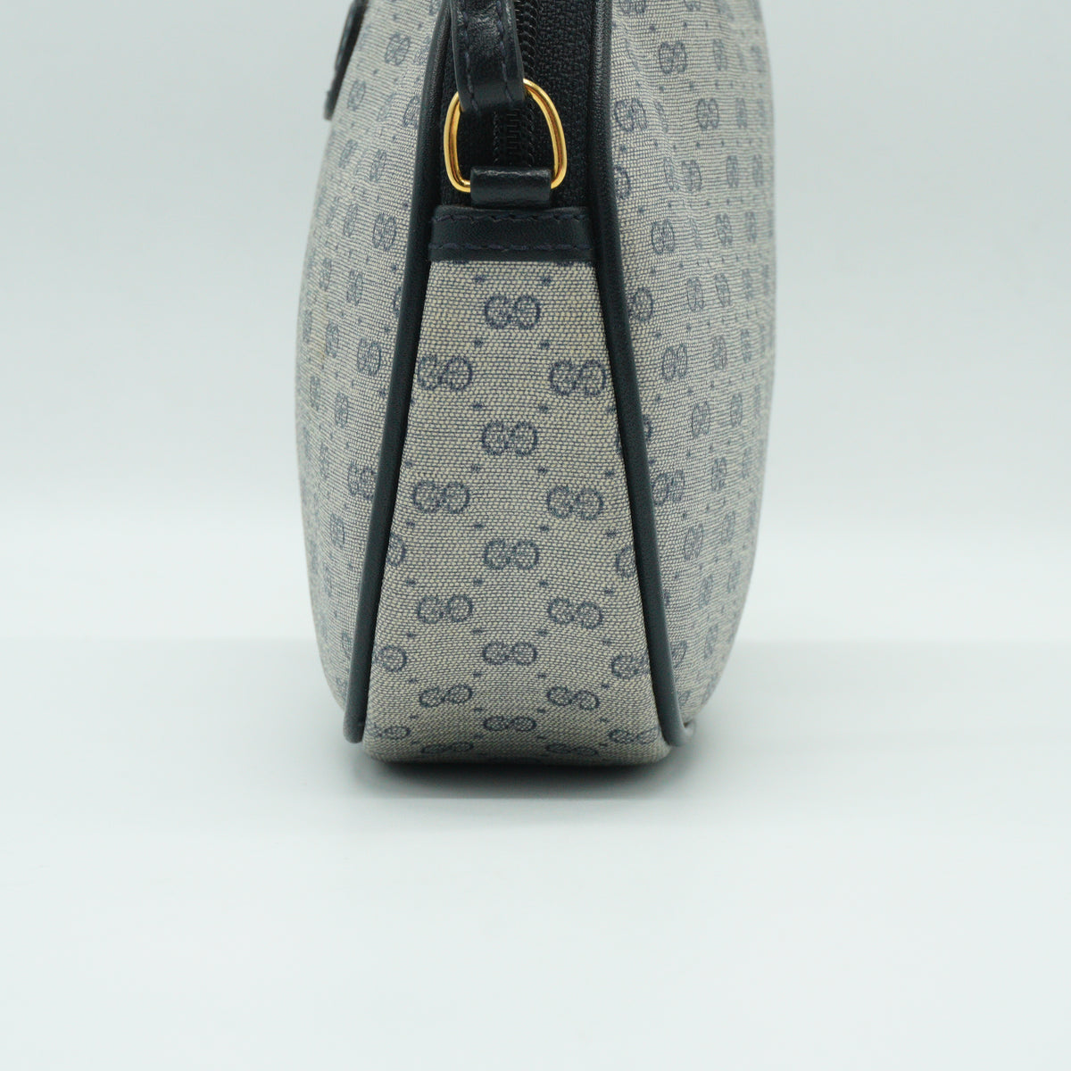 Gucci	Micro GG Supreme Crossbody Bag Mini GHW