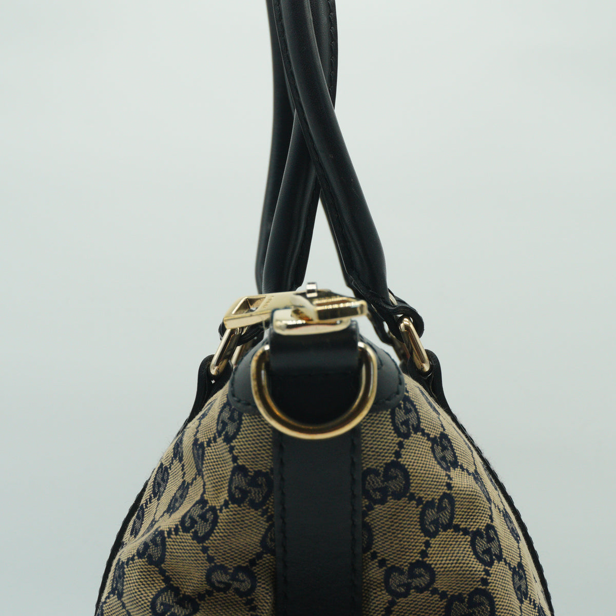 Gucci GG Canvas Medium Beige/Navy Blue GHW