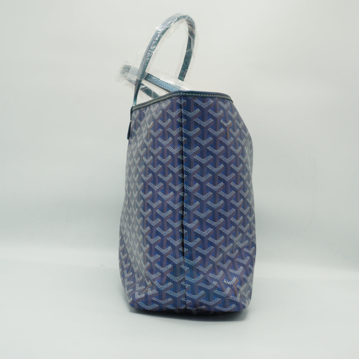Goyard	Saint Louis PM Tote Pearly Blue