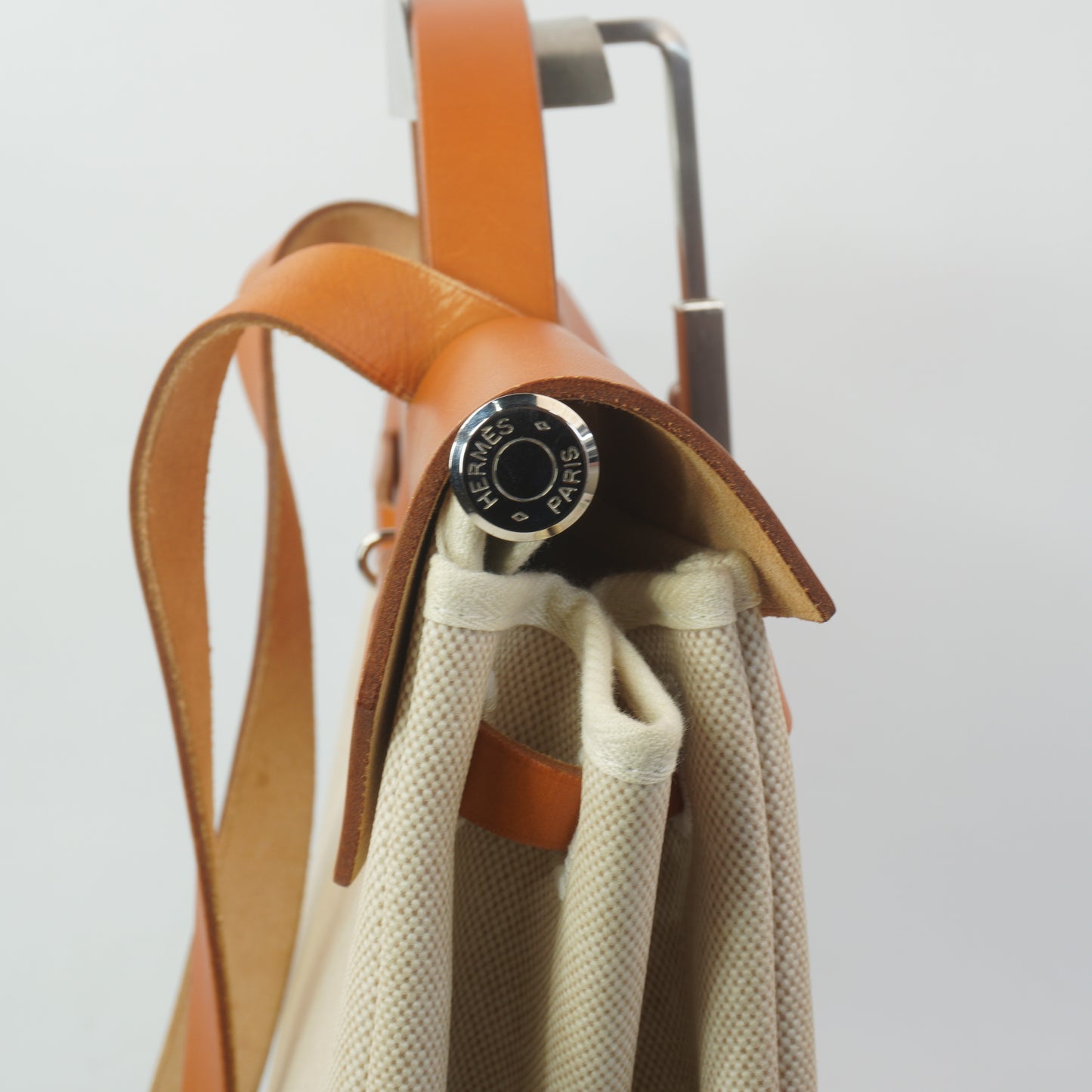 Hermes	Herbag