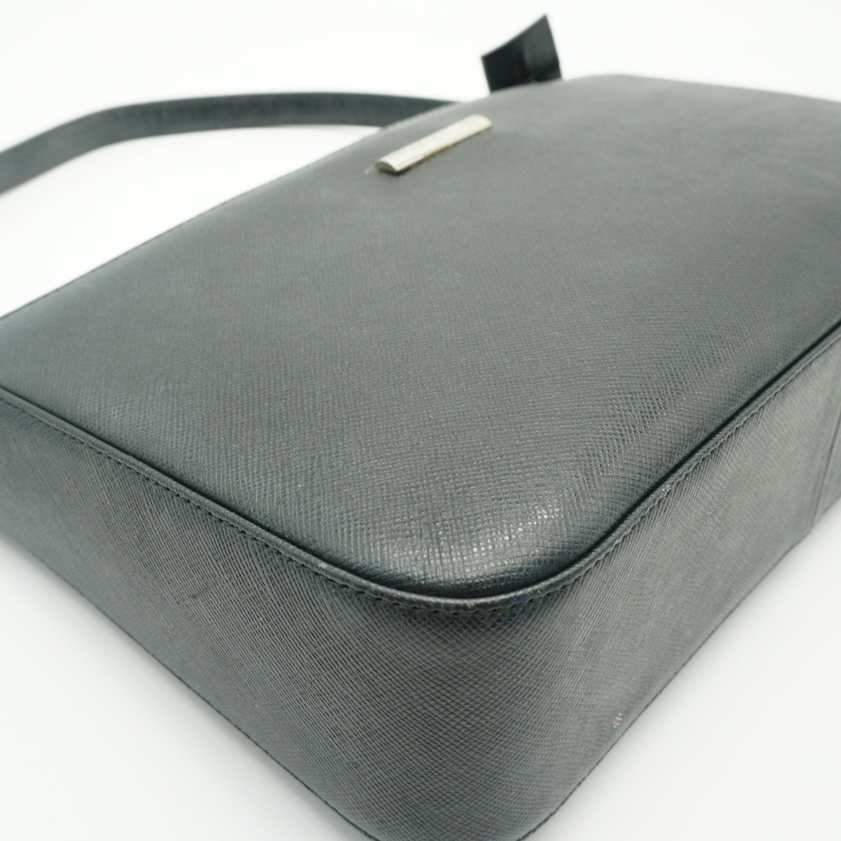 Burberry Novatec leather shoulder bag SHW