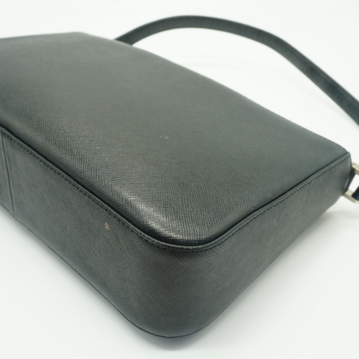 Burberry Novatec leather shoulder bag SHW