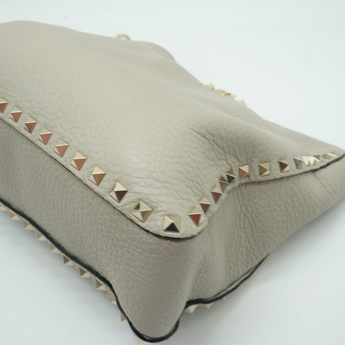 Valentino	Rockstud Small Hobo Bag Off White GHW