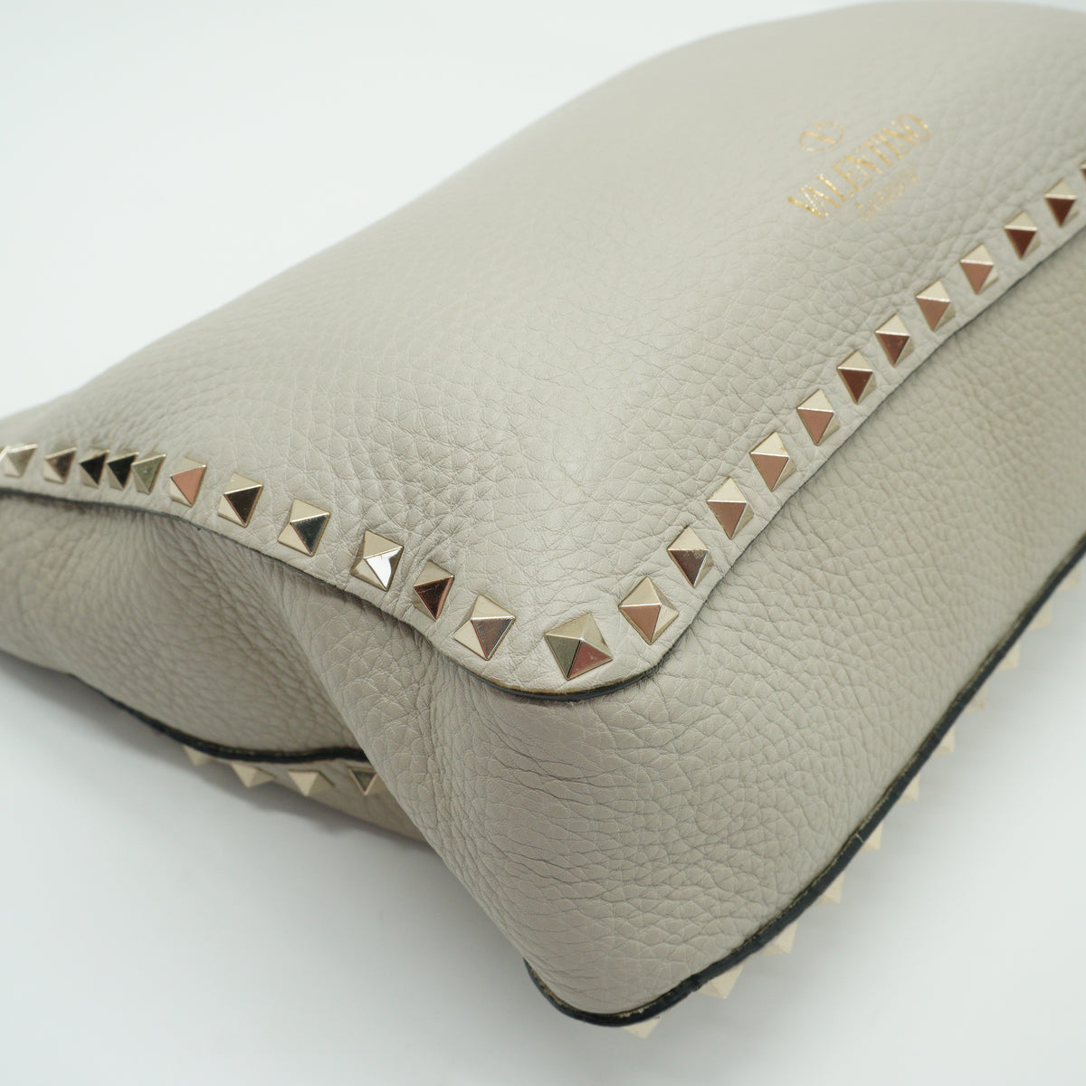 Valentino	Rockstud Small Hobo Bag Off White GHW