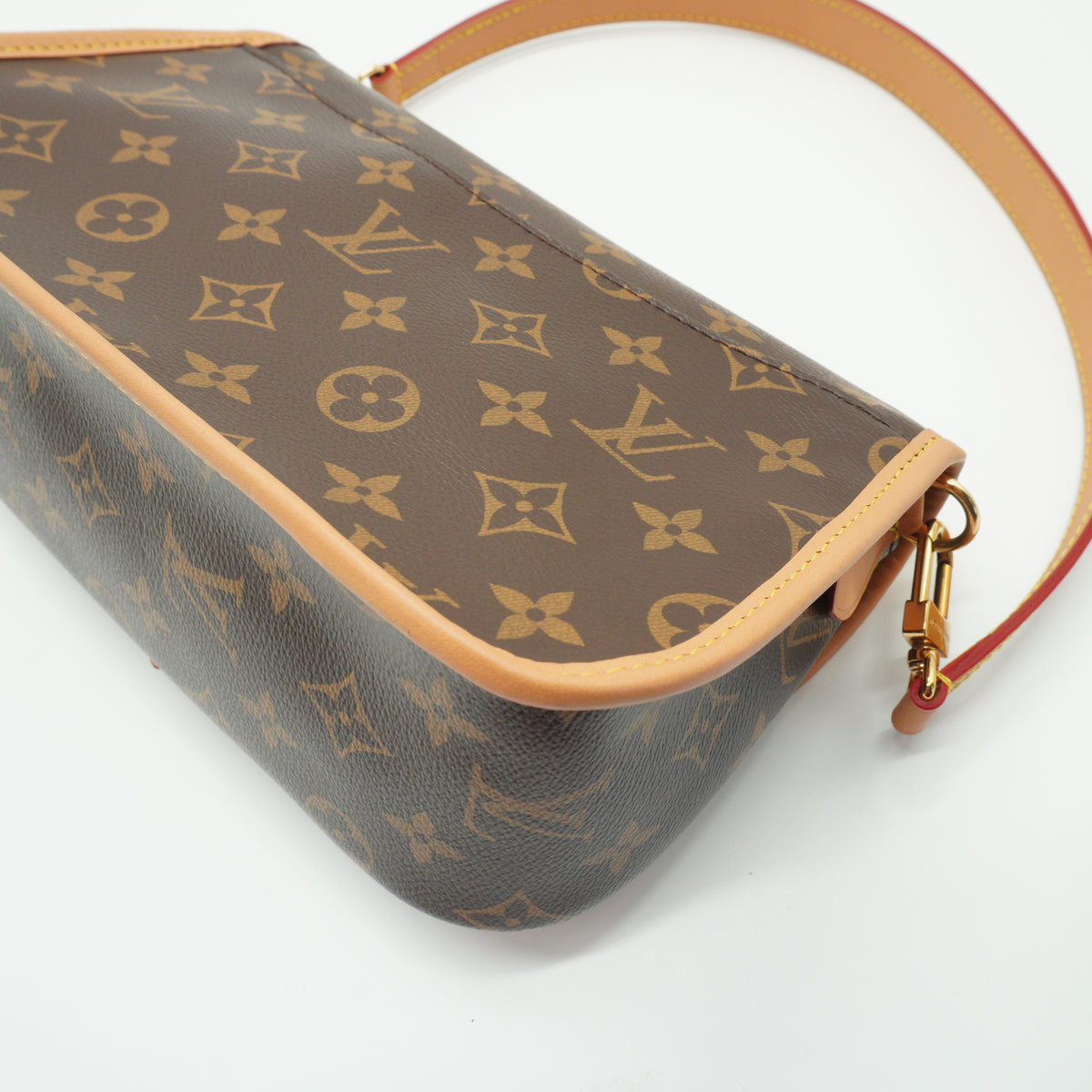 Louis Vuitton Daine Stachel Small GHW