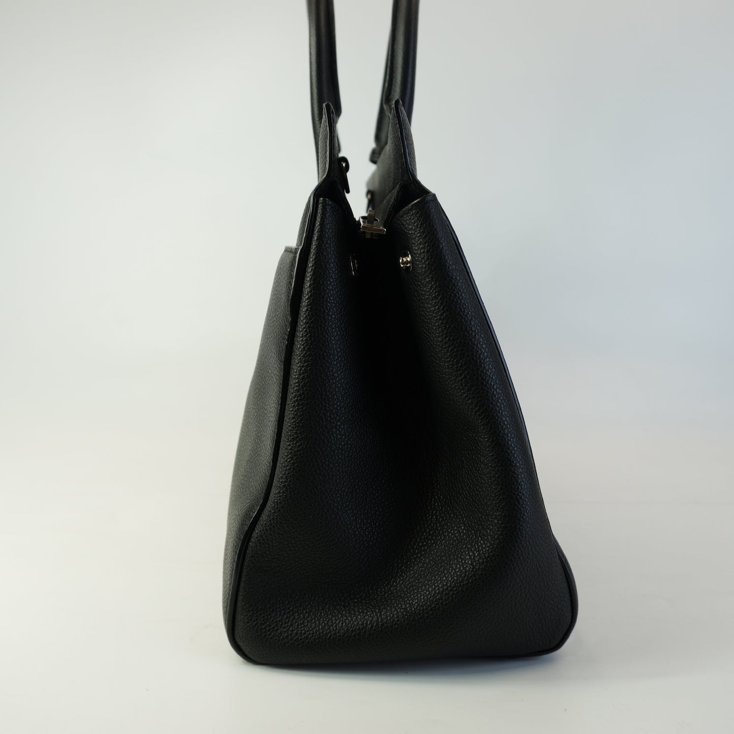 YSL	Cabas Rive Gauche Bag Black Large SHW