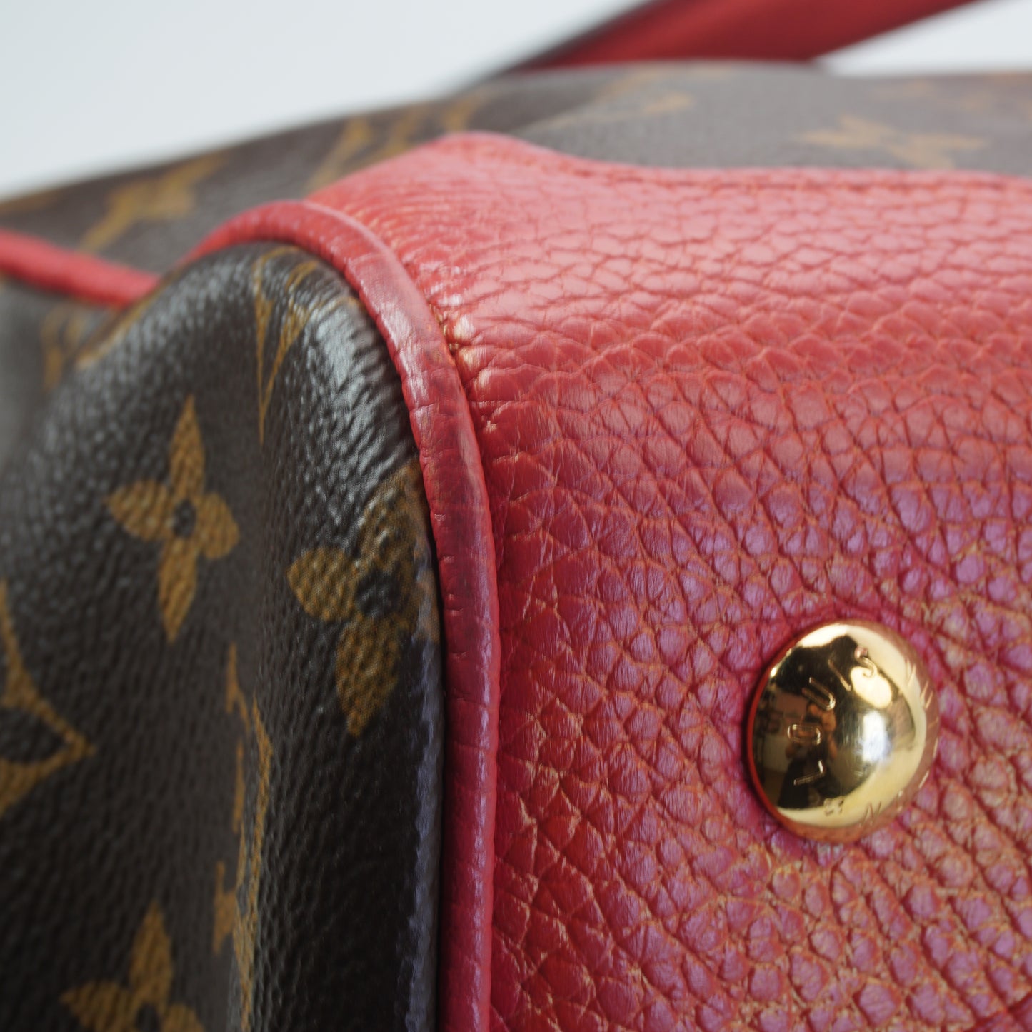 Louis Vuitton	Estrela MM Popy Tote GHW Medium