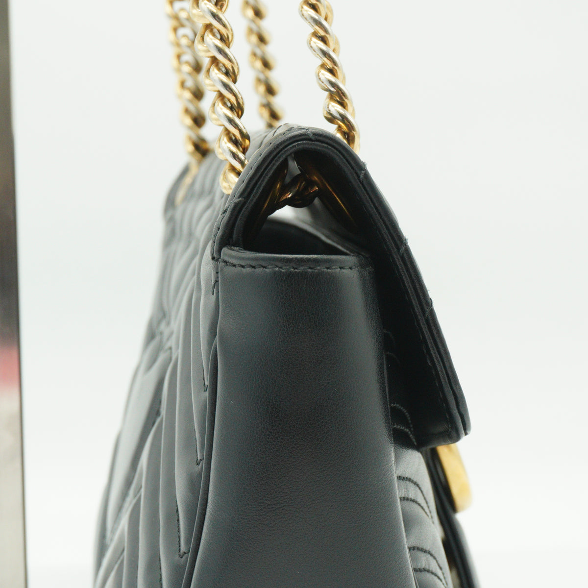 Gucci	GG Marmont Shoulder Bag Small Black GHW