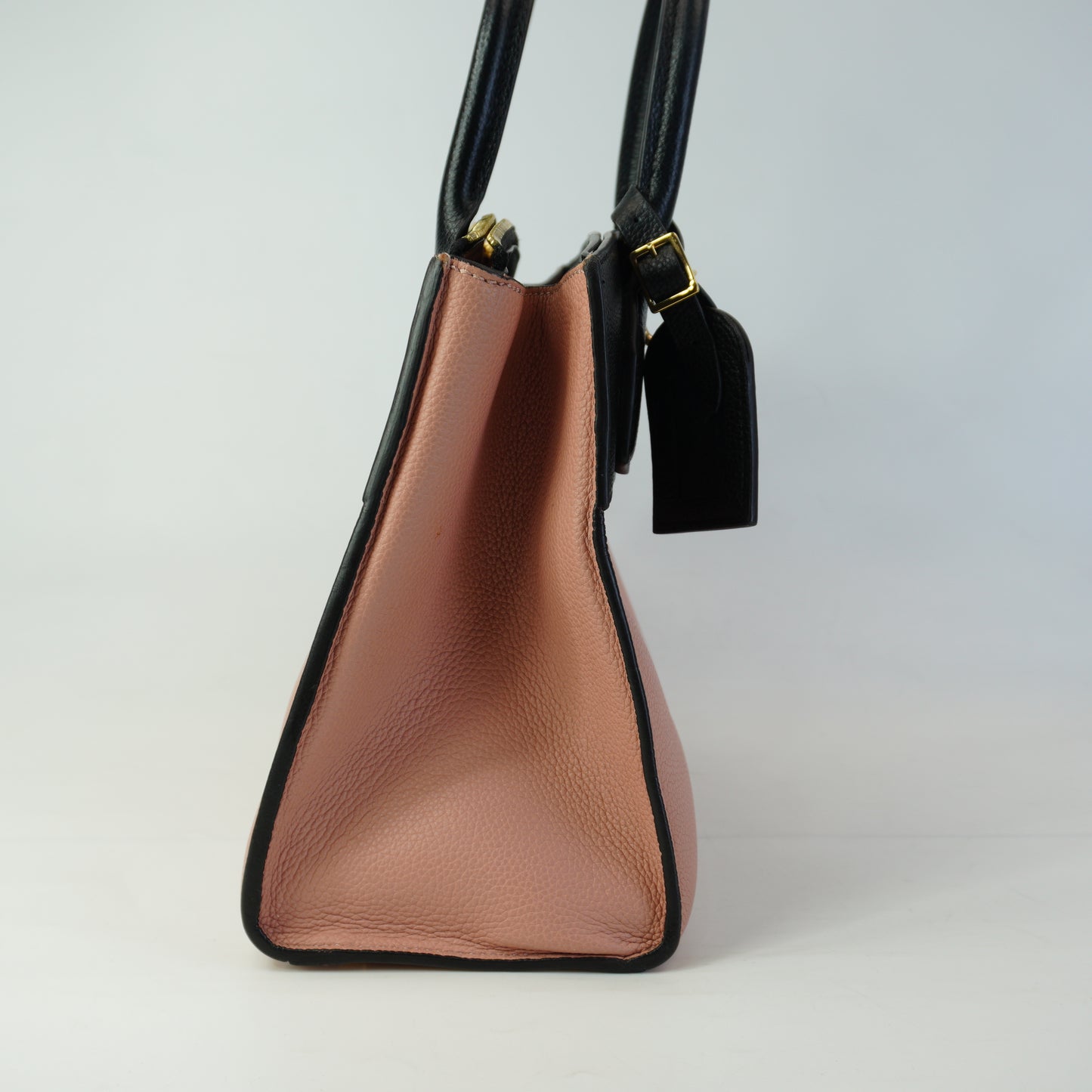 Louis Vuitton	City Steamer Black/Pink Medium GHW