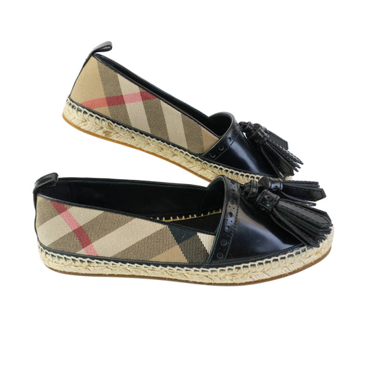 Burberry	Loafers size 8