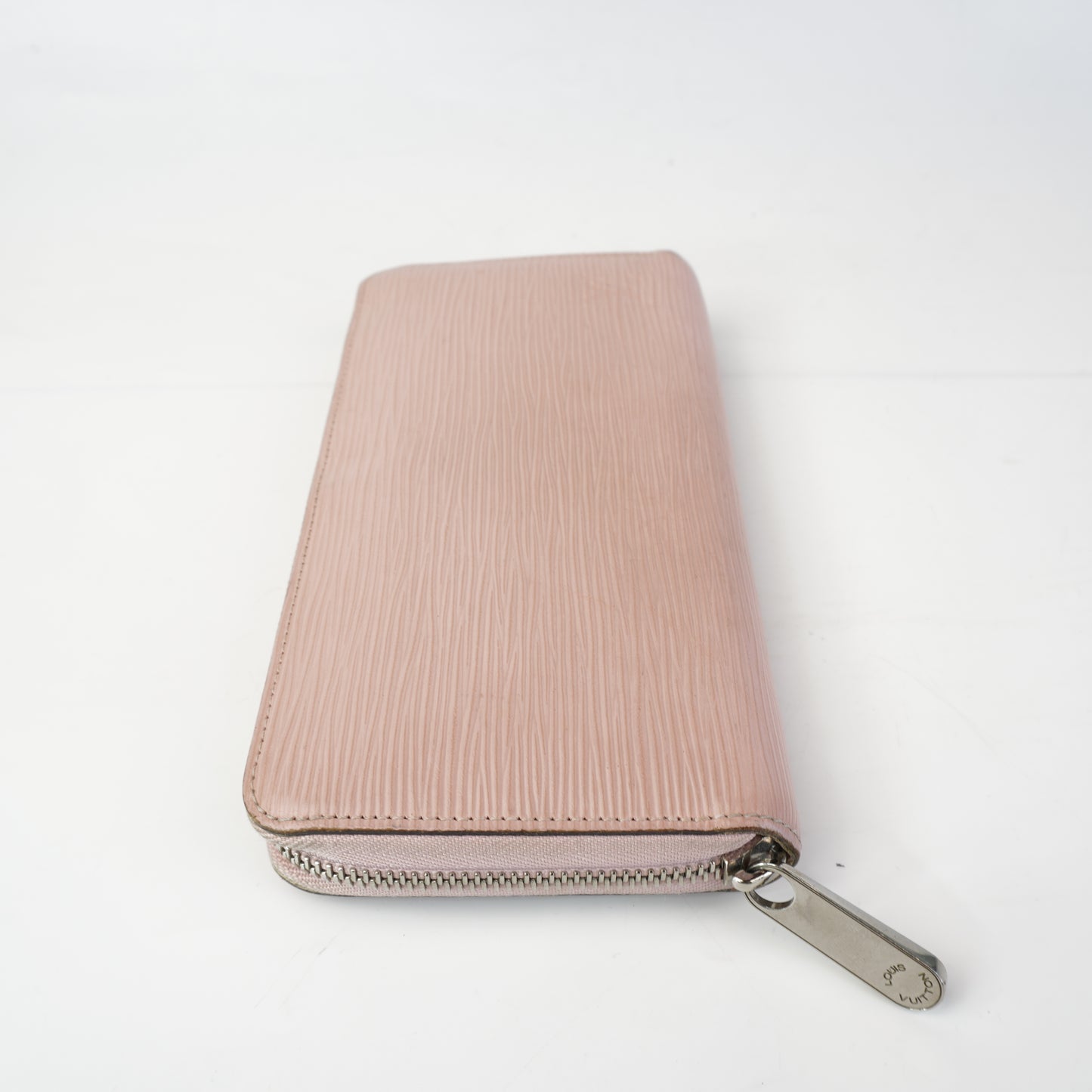 Louis Vuitton	Pink Epi Zipper Wallet