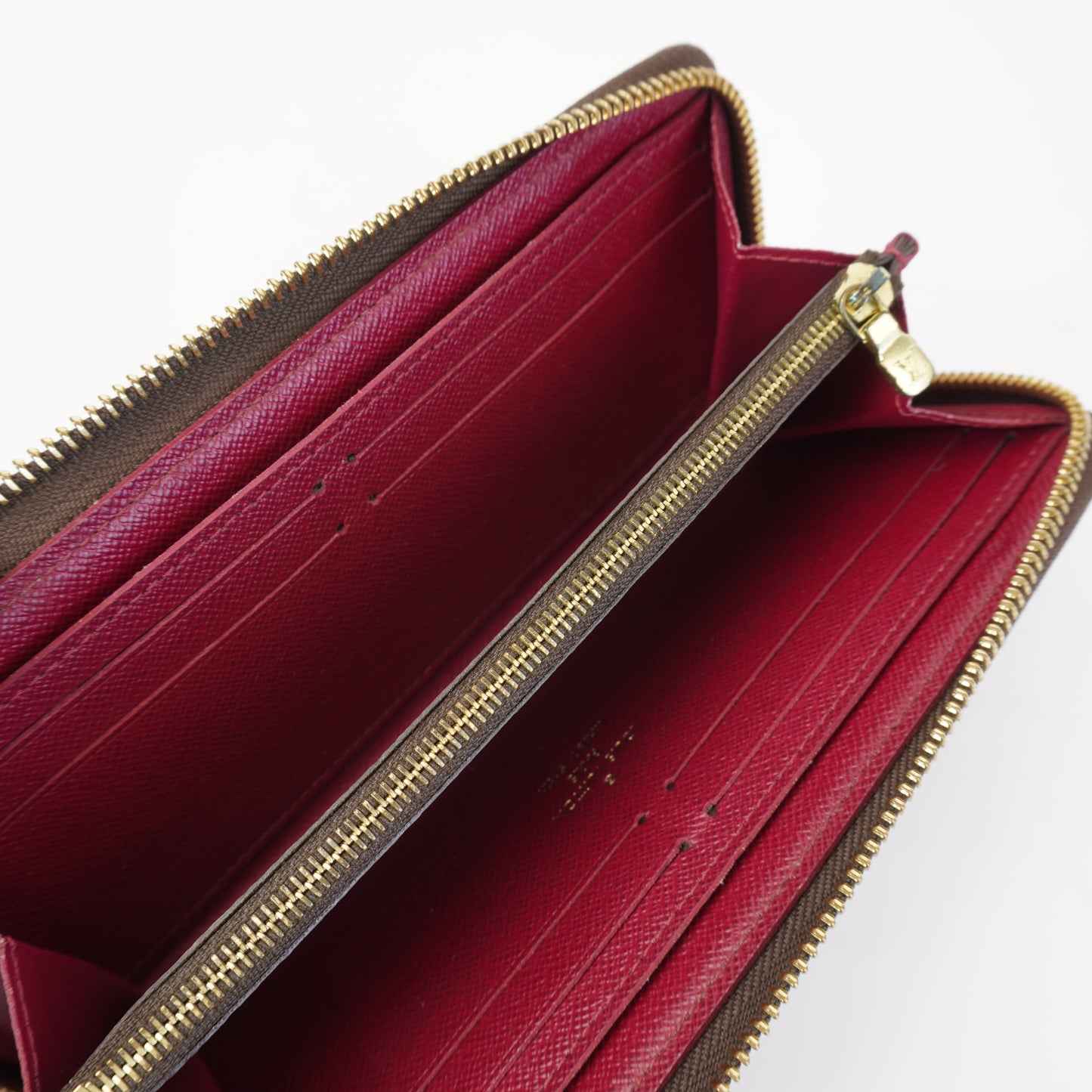 Louis Vuitton	Clemence Wallet