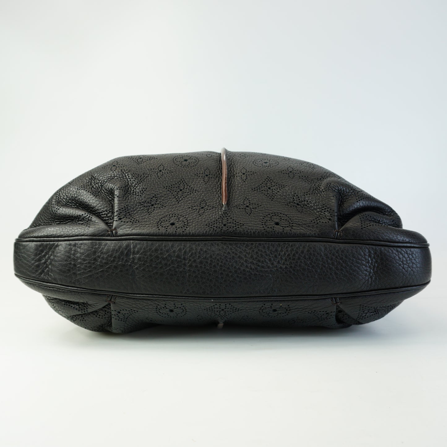 Louis Vuitton	Selene MM Black SHW