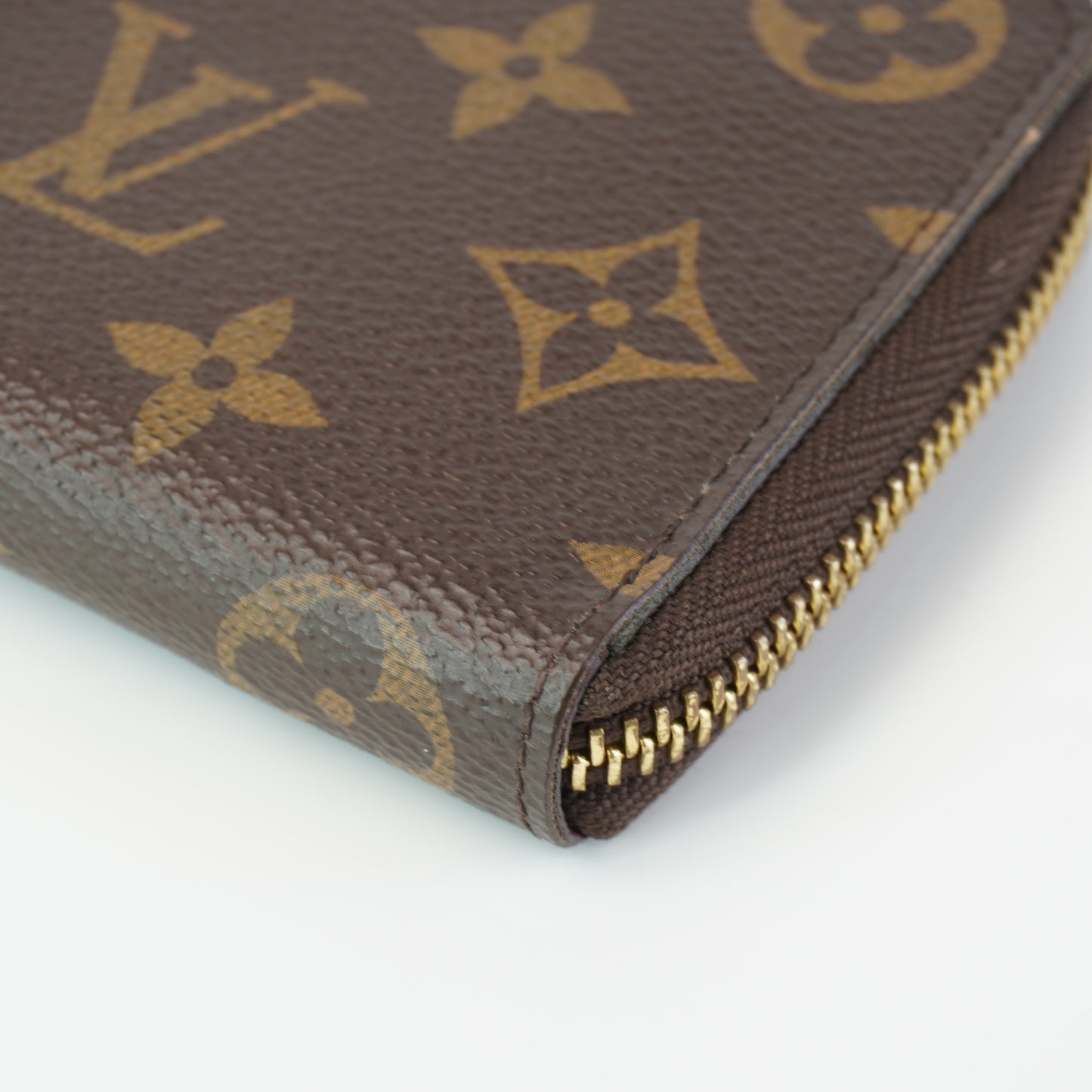 Louis Vuitton	Clemence Wallet
