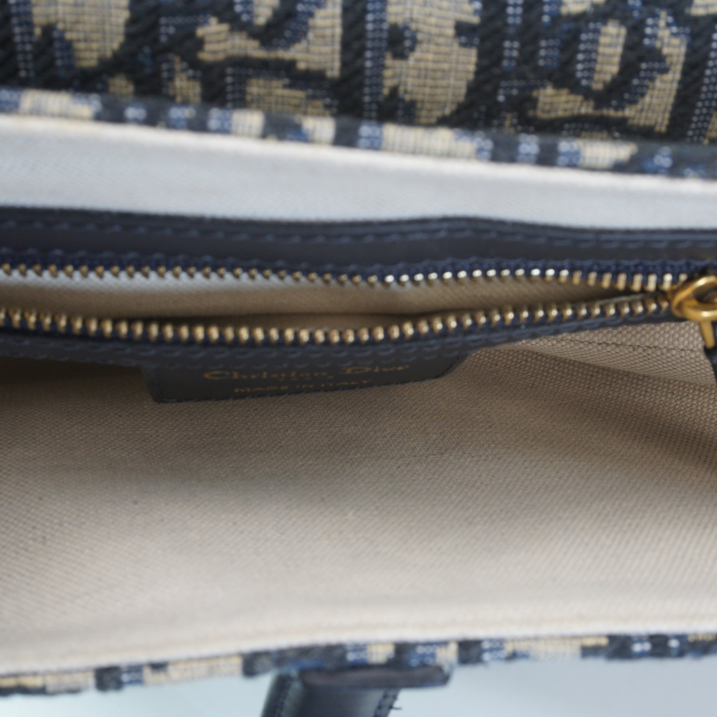 Dior	Saddle Blue Jacquard Medium GHW